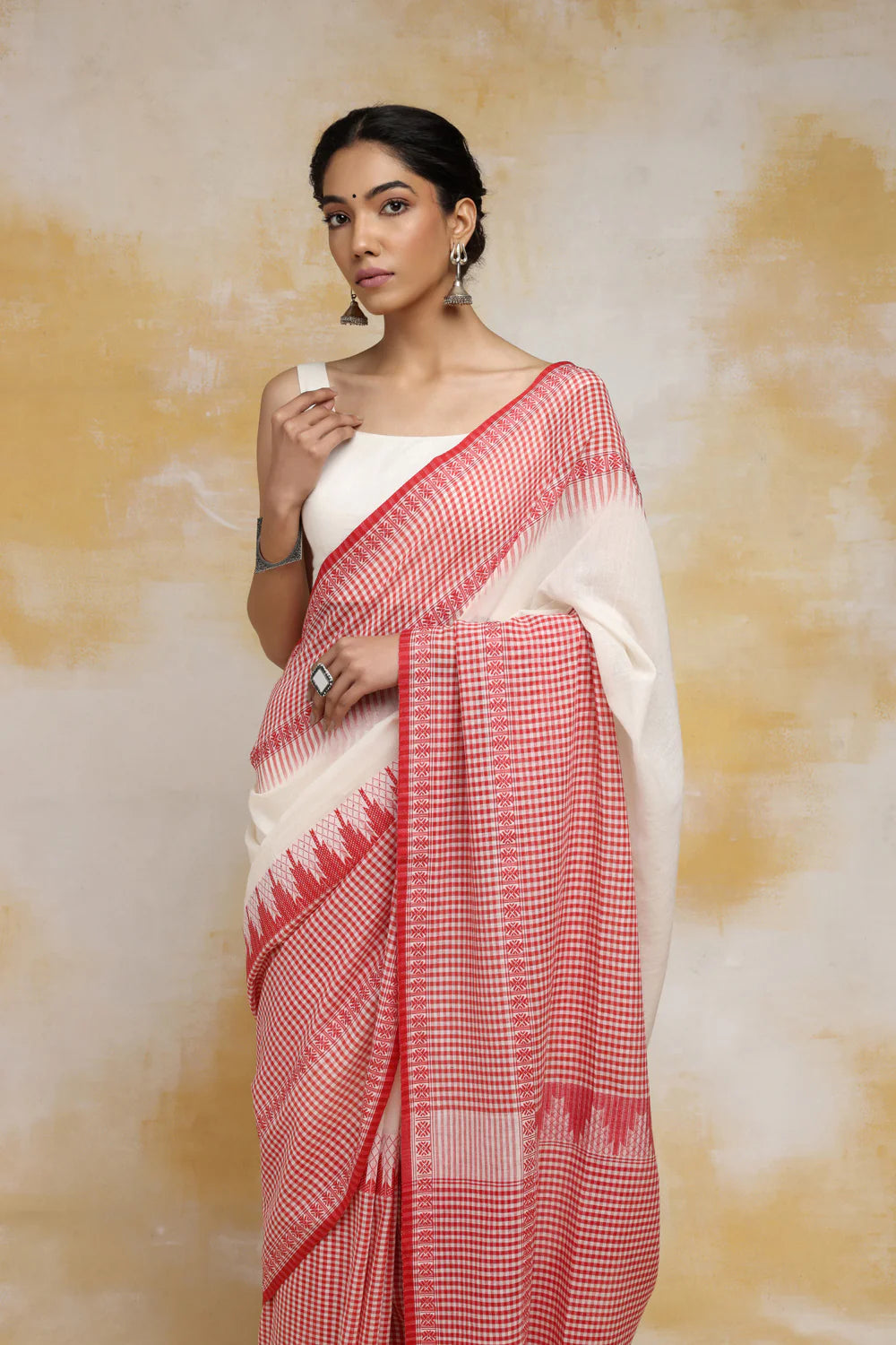 Handloom White & Red Soft Cotton Check Saree