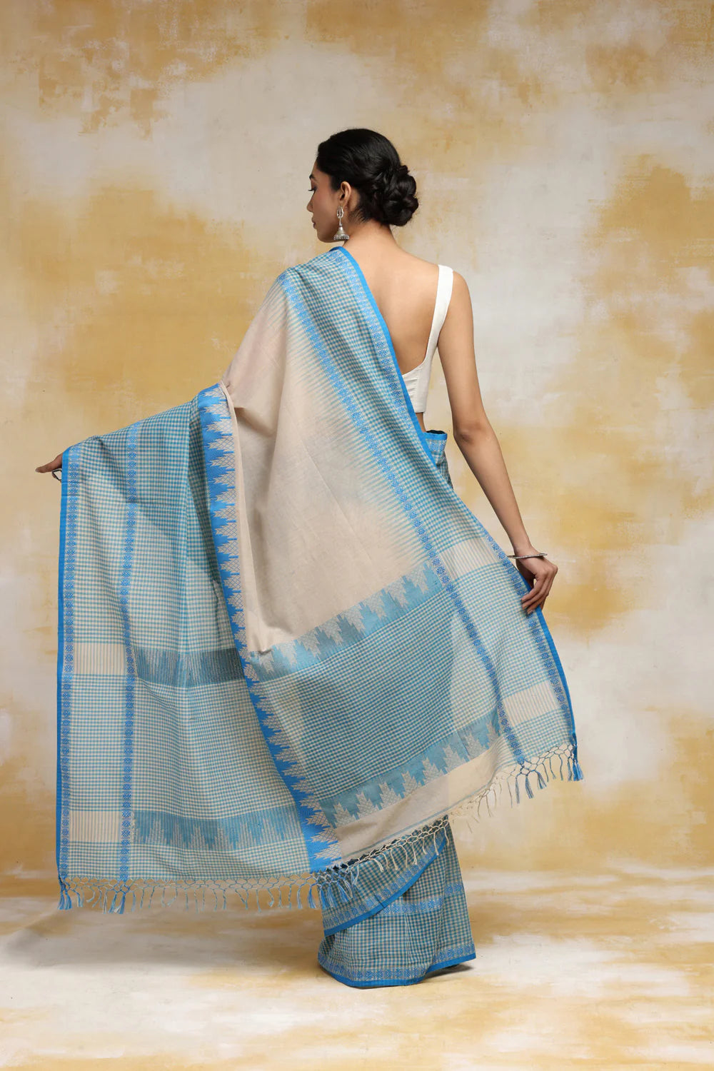 Handloom Beige & Sky Blue Soft Cotton Check Saree