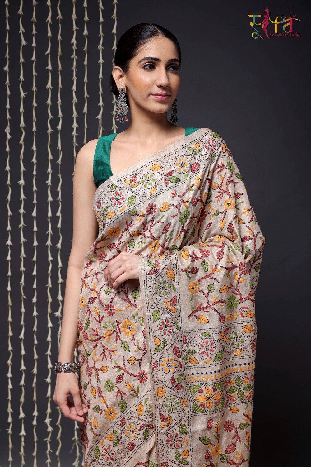 Handloom Beige Pure Tussar Silk Kantha Saree