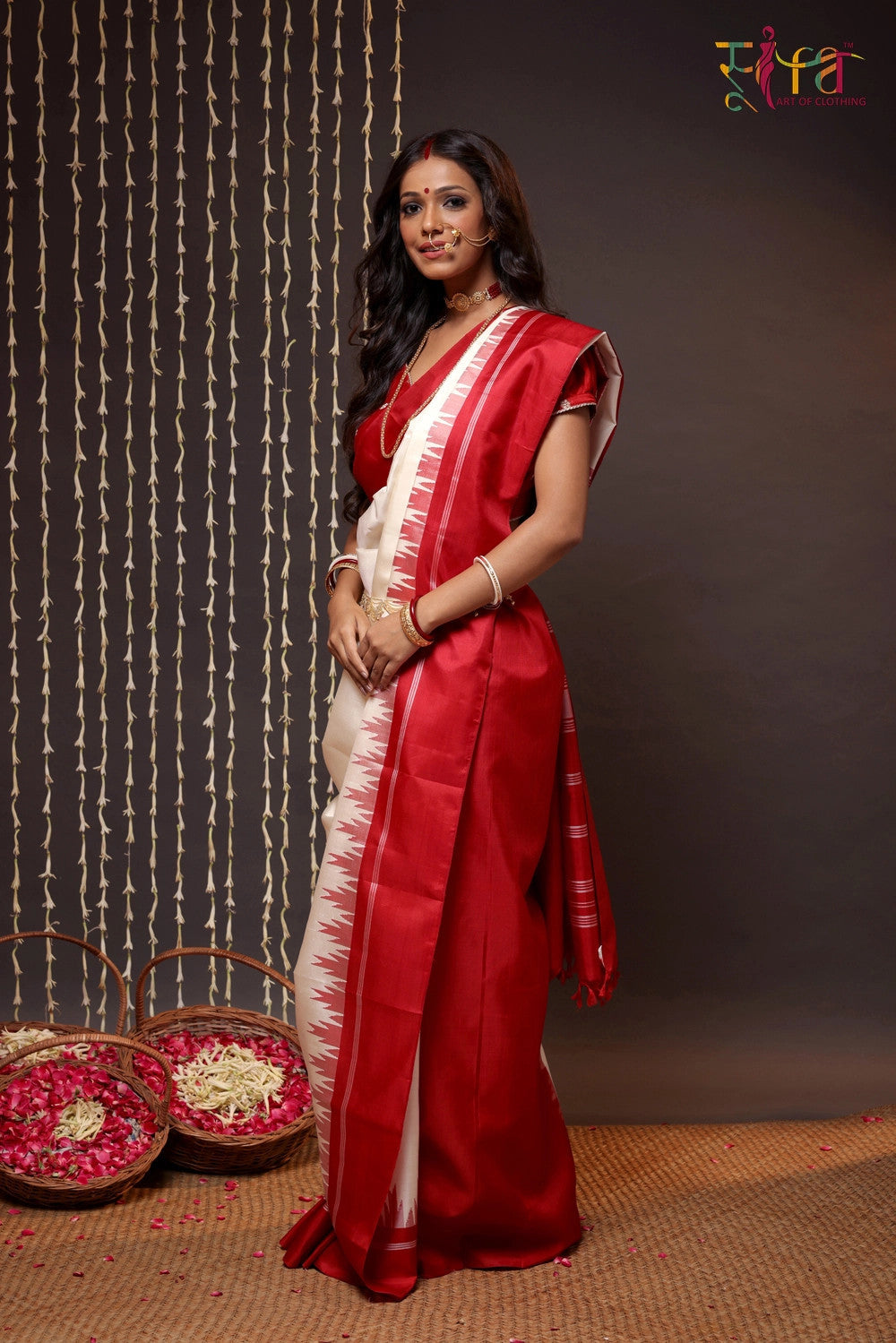 Handloom Cream Pure Silk Laal Paad Saree