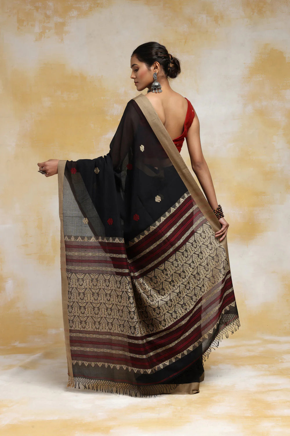 Handloom Black  Soft Cotton Baluchuri Saree