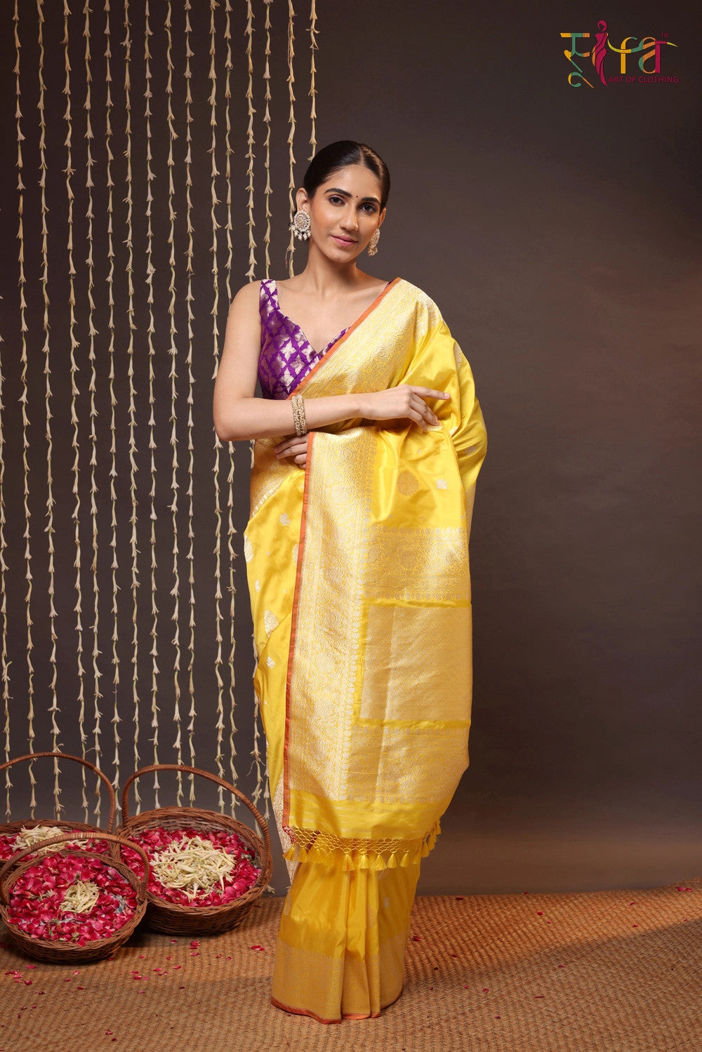 Sunshine Yellow Handloom Pure Silk Banarasi Saree With Kadhwa Boder And Pallu