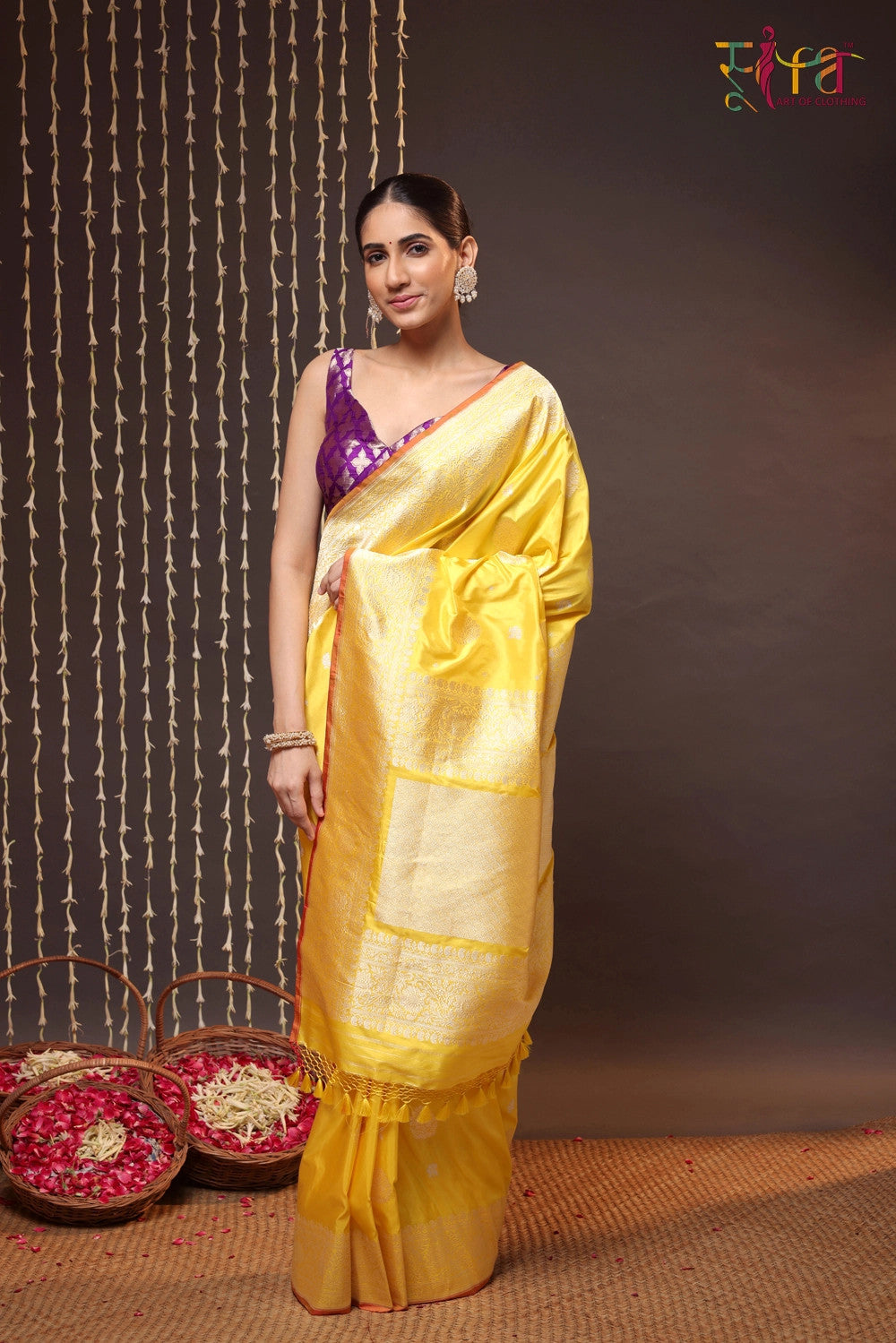 Sunshine Yellow Handloom Pure Silk Banarasi Saree With Kadhwa Boder And Pallu