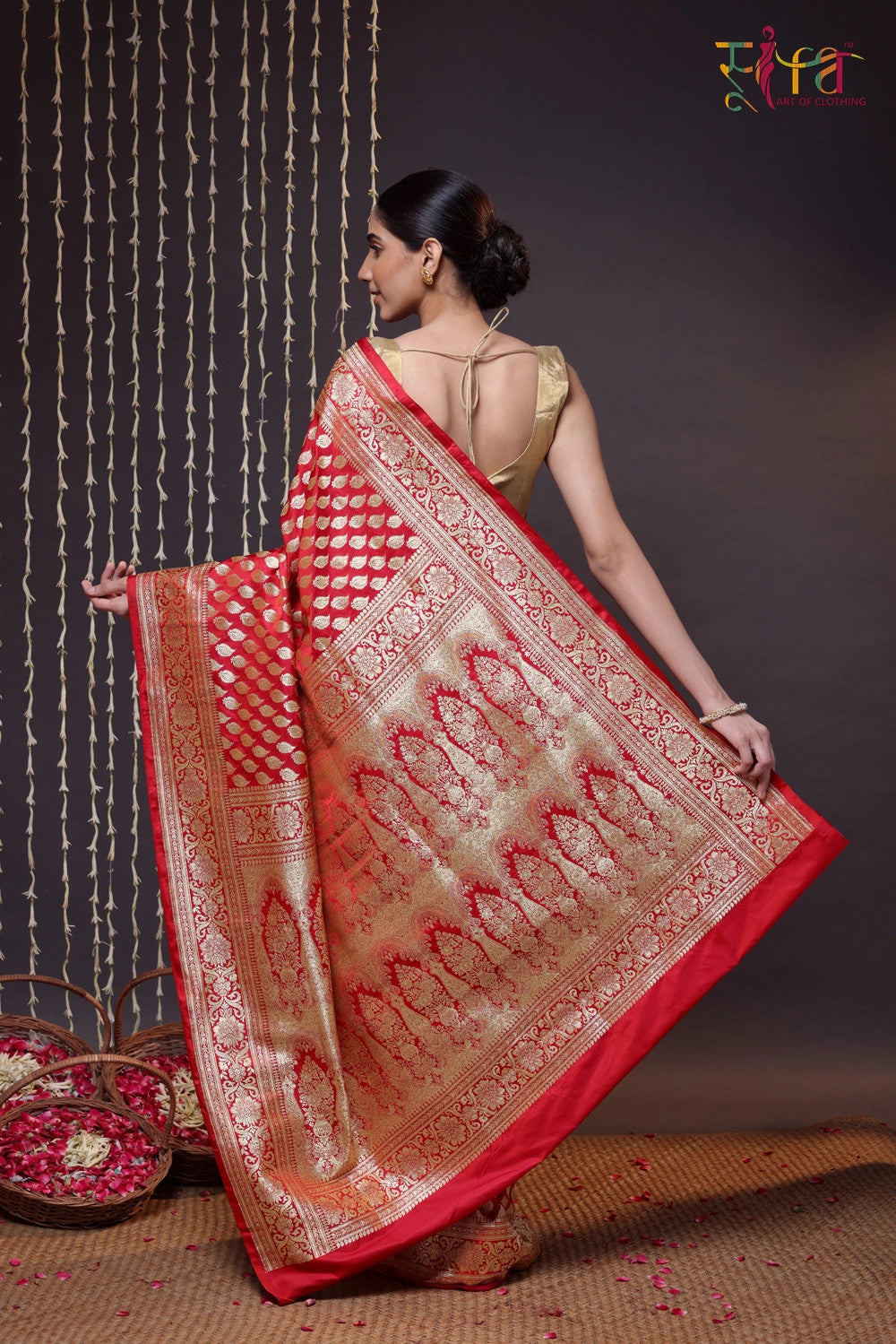 Handloom Red Pure Silk Traditional Banarasi Saree With Gold Zari