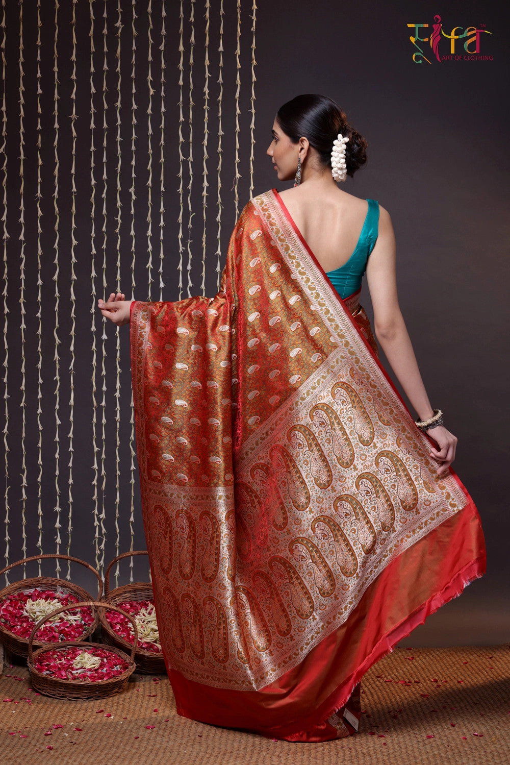 Handloom Orange Pure Silk Tanchoi Saree With Zari