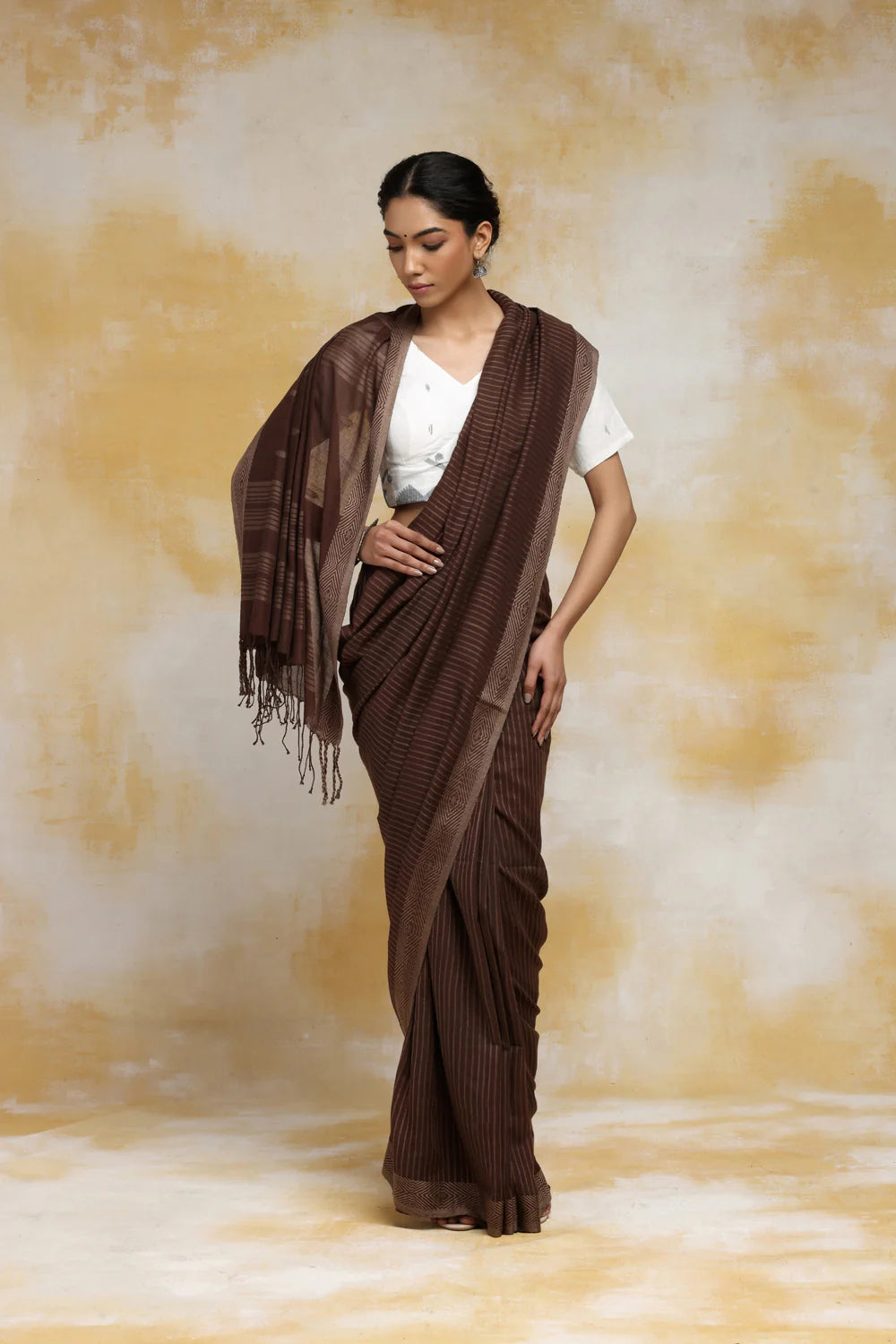 Handloom Brown Shantipuri Mul Cotton Saree