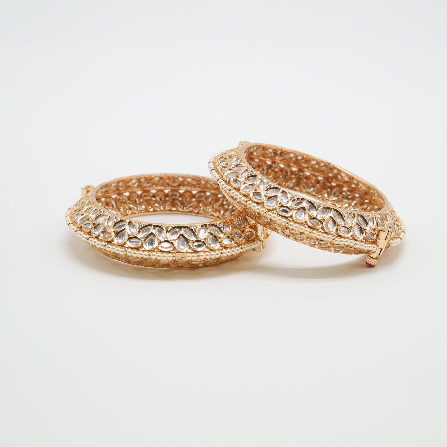 Zevar Club Premium Handcrafted Kundan Pacheli Bangles