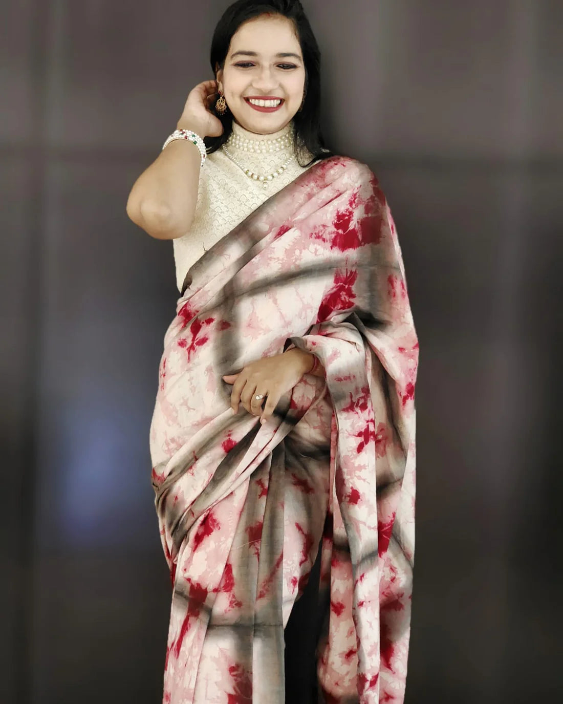 Jur Pakhi White Cotton Handloom saree