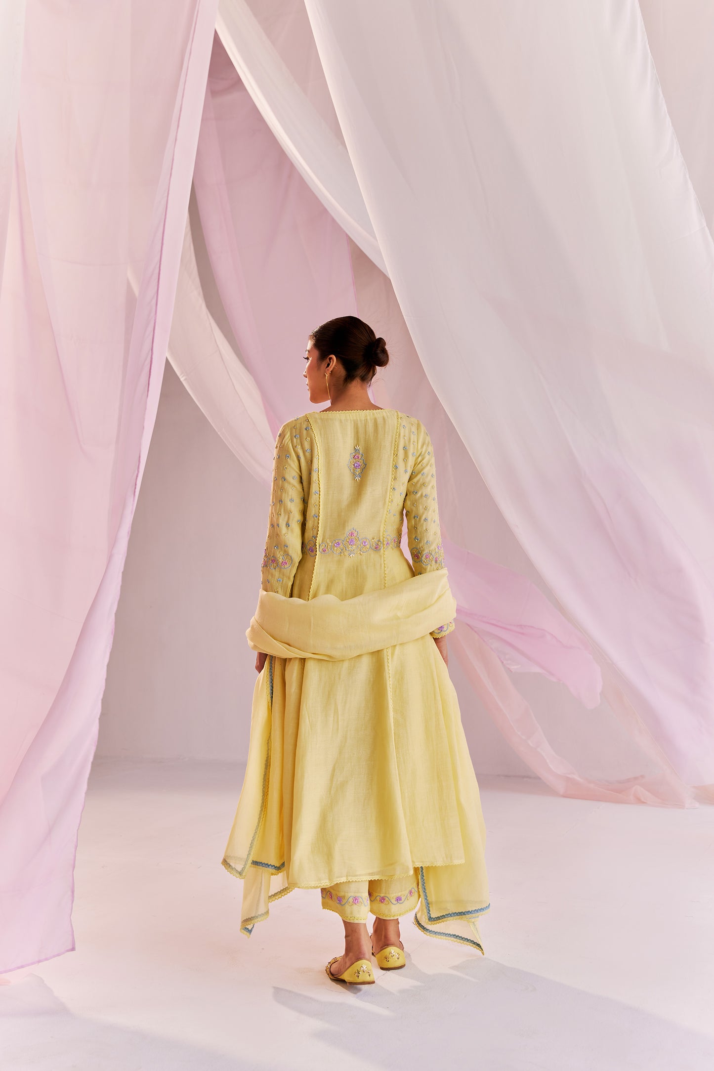 Alara Yellow Silk Chanderi Hand Embroidered Kurta Set