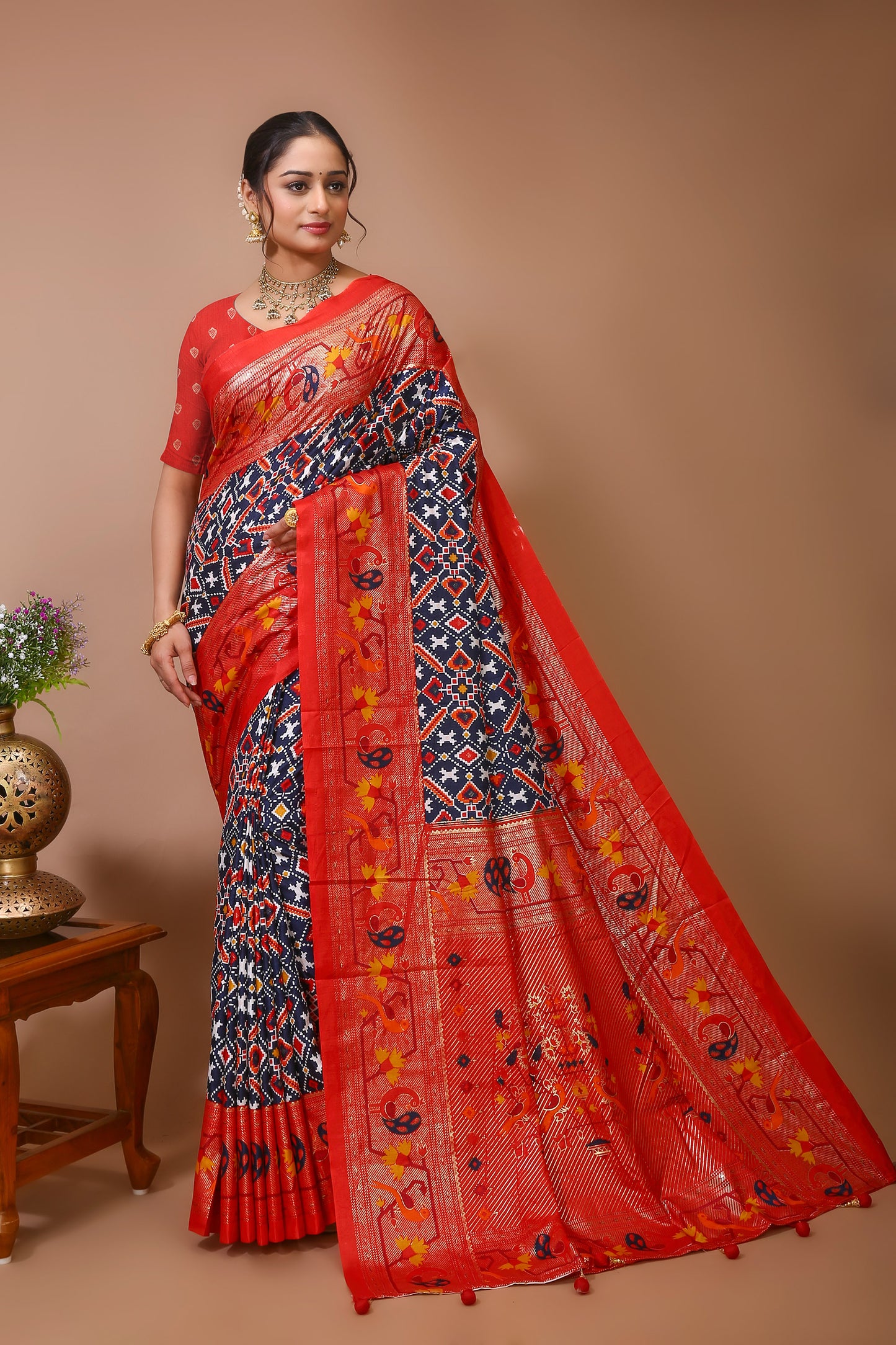 Dori Red Blue Silk Patola Print Saree