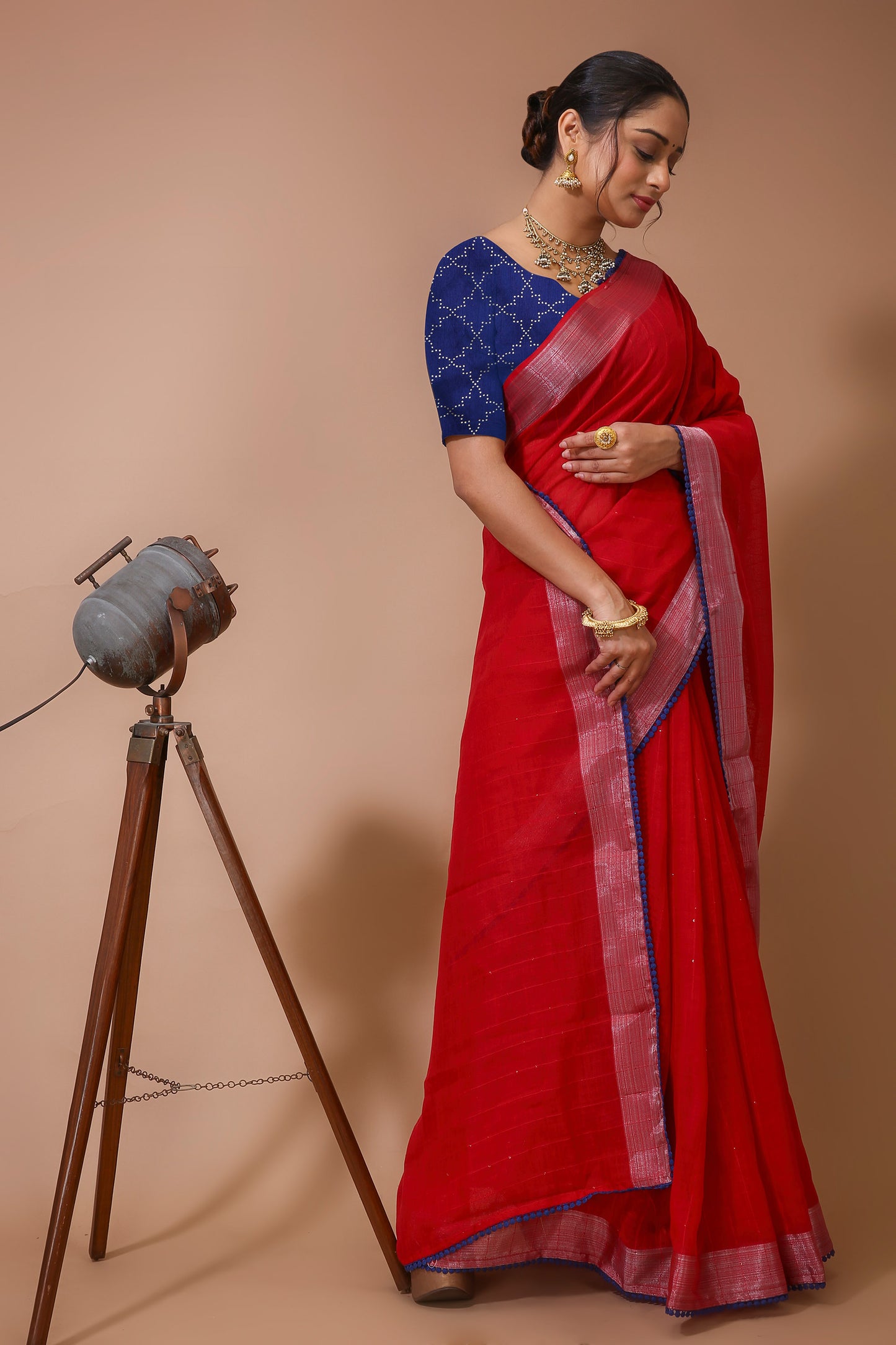 Dori Red Blue Linen Silk Saree