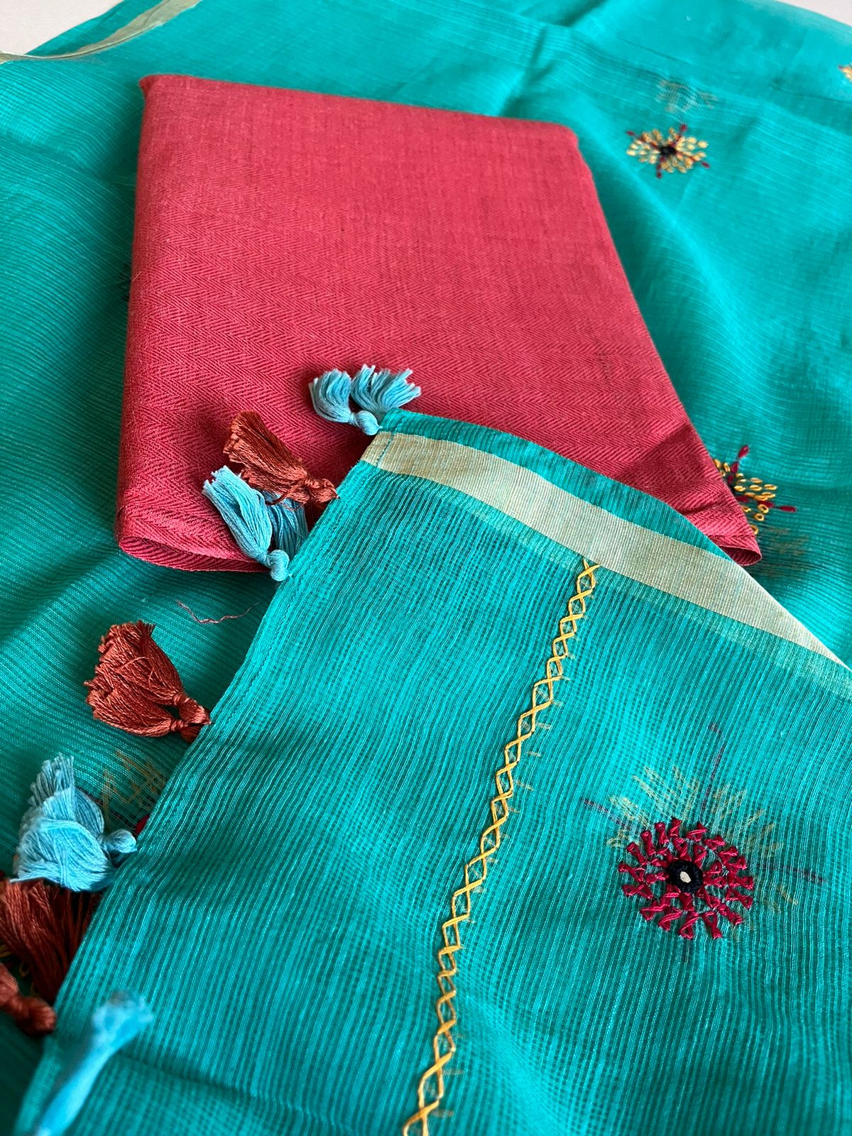 Kota Silk Dupatta and Cotton Kurta Set