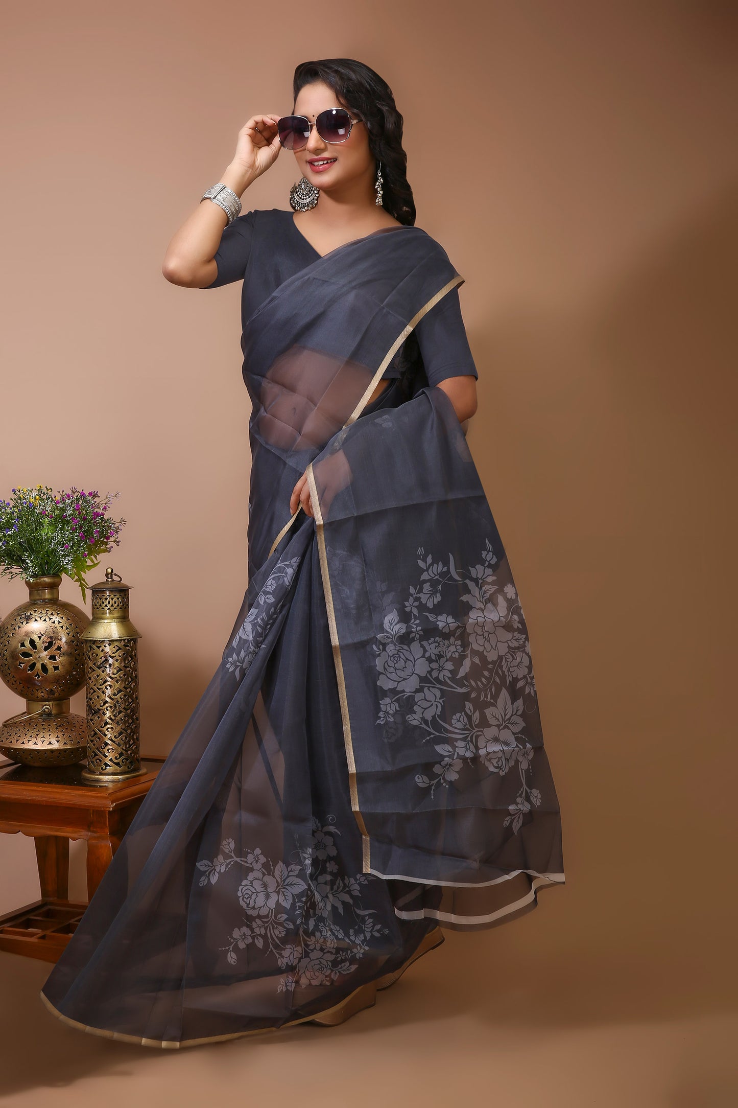 Dori Grey Digital Print Net Saree