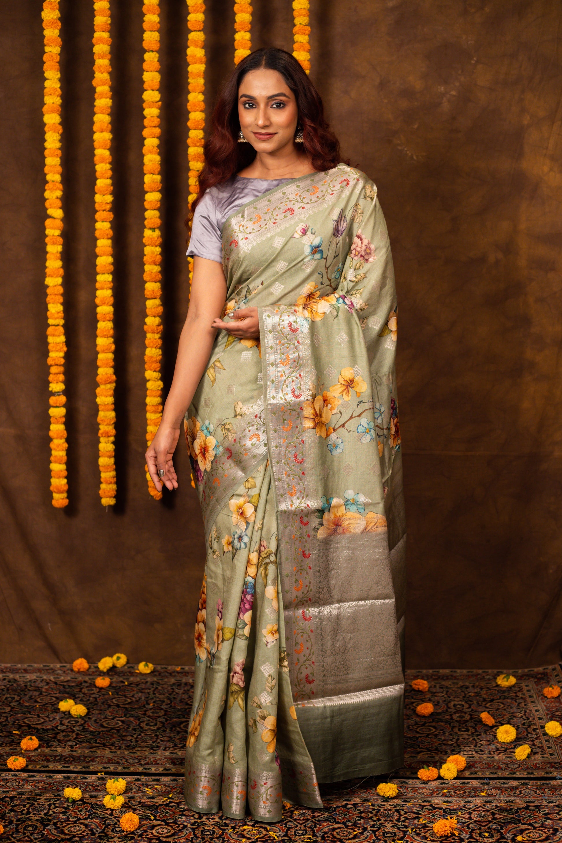 Pista Saree Dupion Chiniya Silk - Panaya