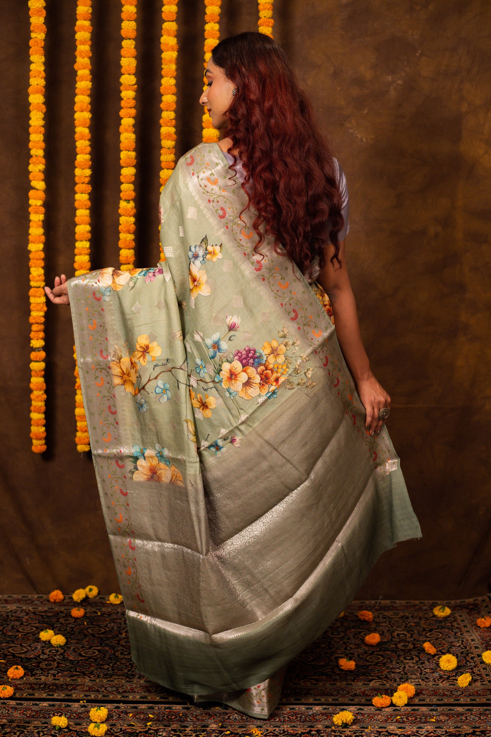 Pista Saree Dupion Chiniya Silk - Panaya