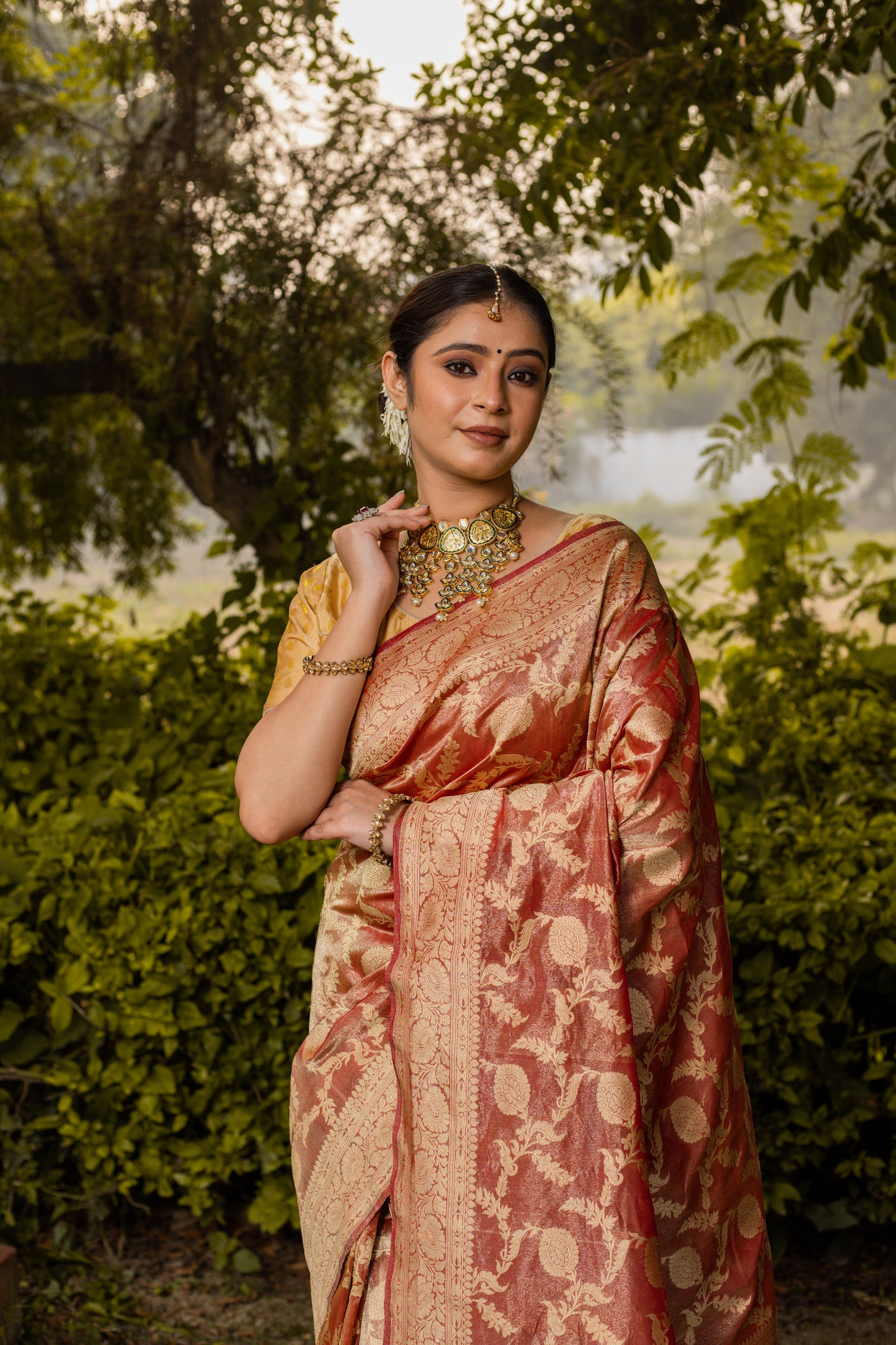 Maroon Saree Tissue Jangla Handwoven