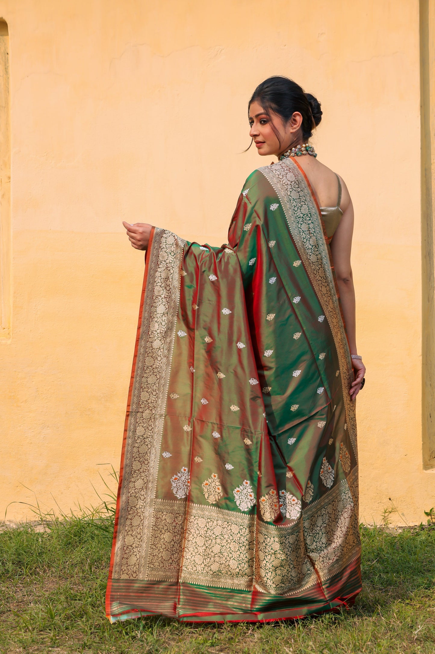 Green Katan Pure Silk Kadwa Saree - Panaya