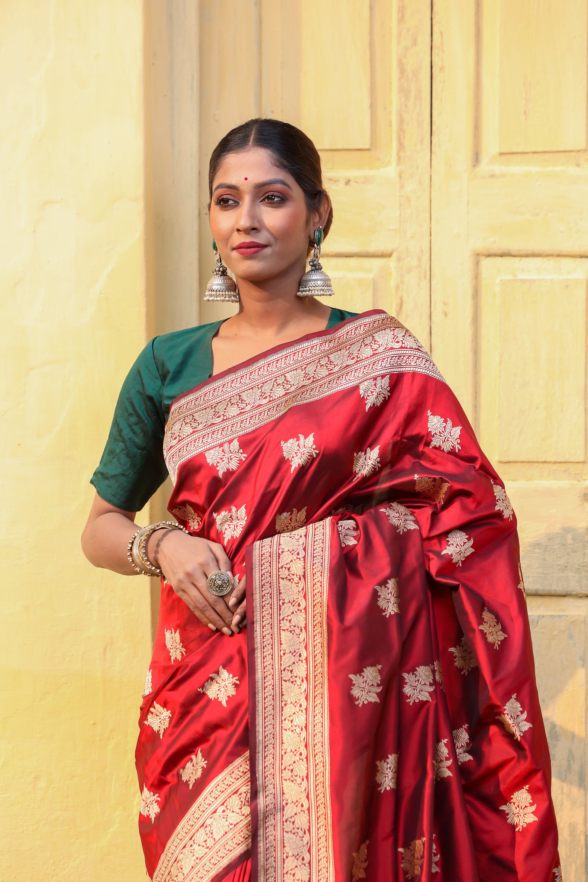 Maroon Katan Pure Silk Kadwa Saree - Panaya