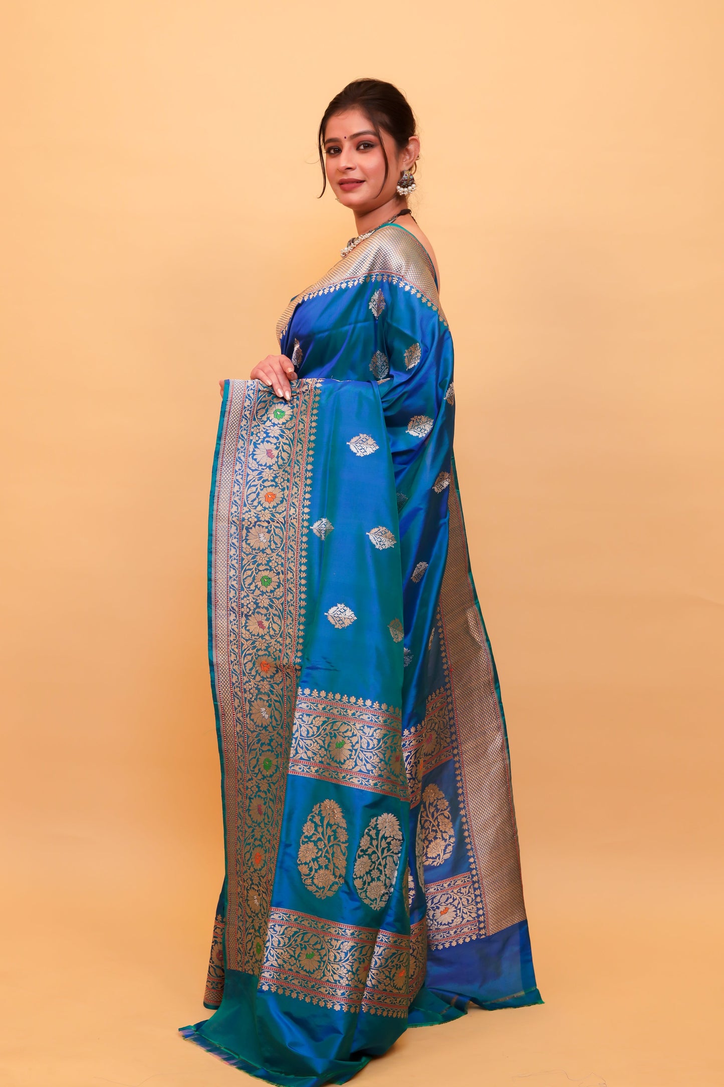 Morkanthi Katan Pure Silk Kadwa Saree - Panaya