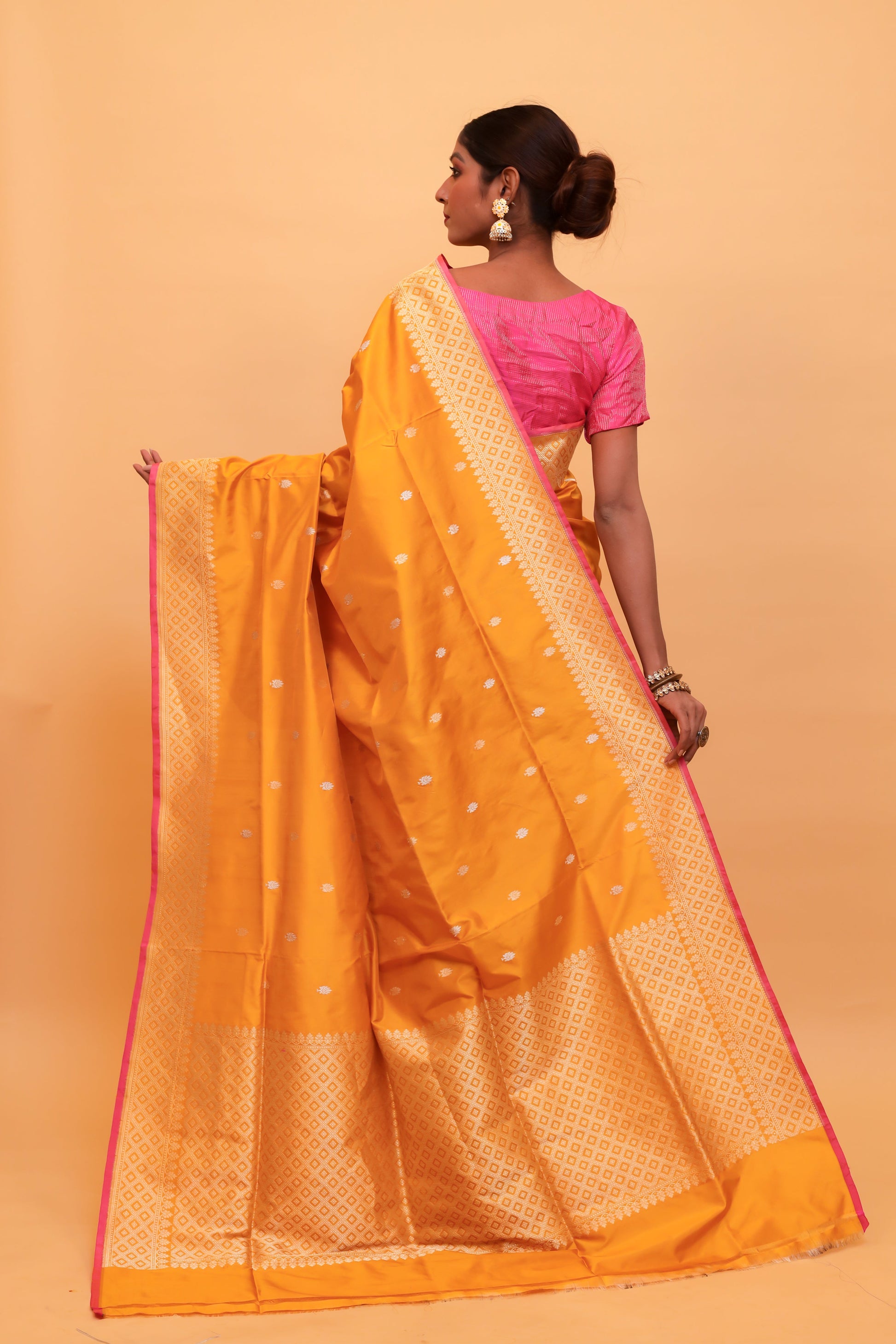 Mustard Katan Pure Silk Kadwa Saree - Panaya