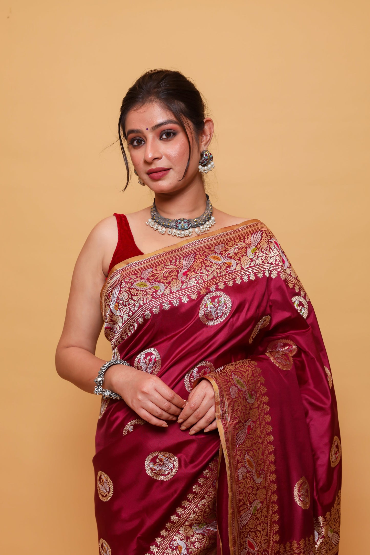 Maroon Katan Pure Silk Kadwa Saree - Panaya