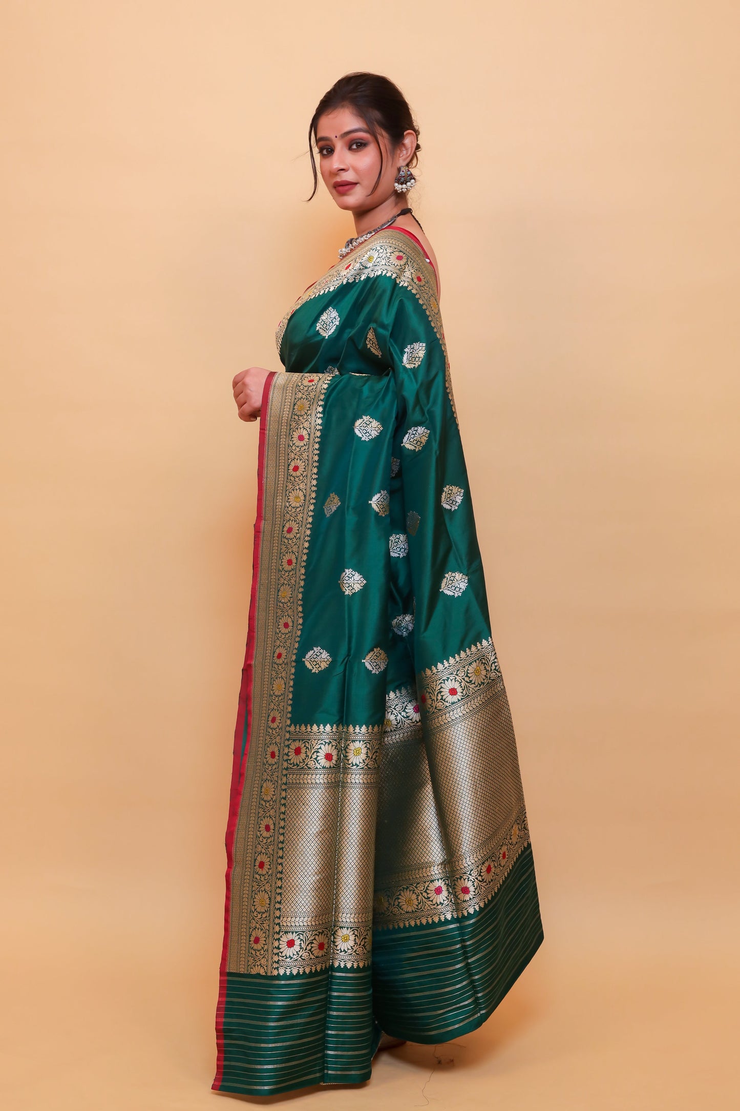 Green Katan Pure Silk Kadwa Saree - Panaya