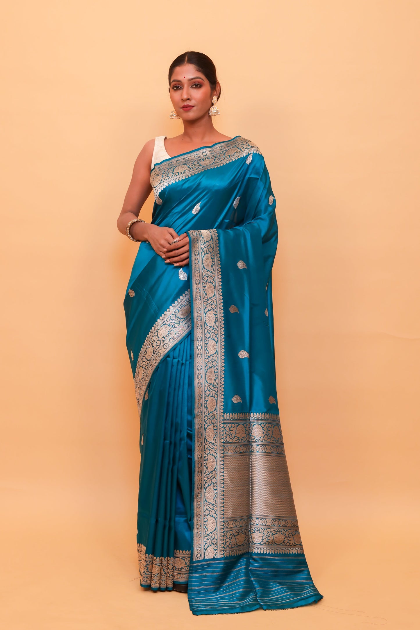 Teal  Katan Pure Silk Kadwa Saree - Panaya