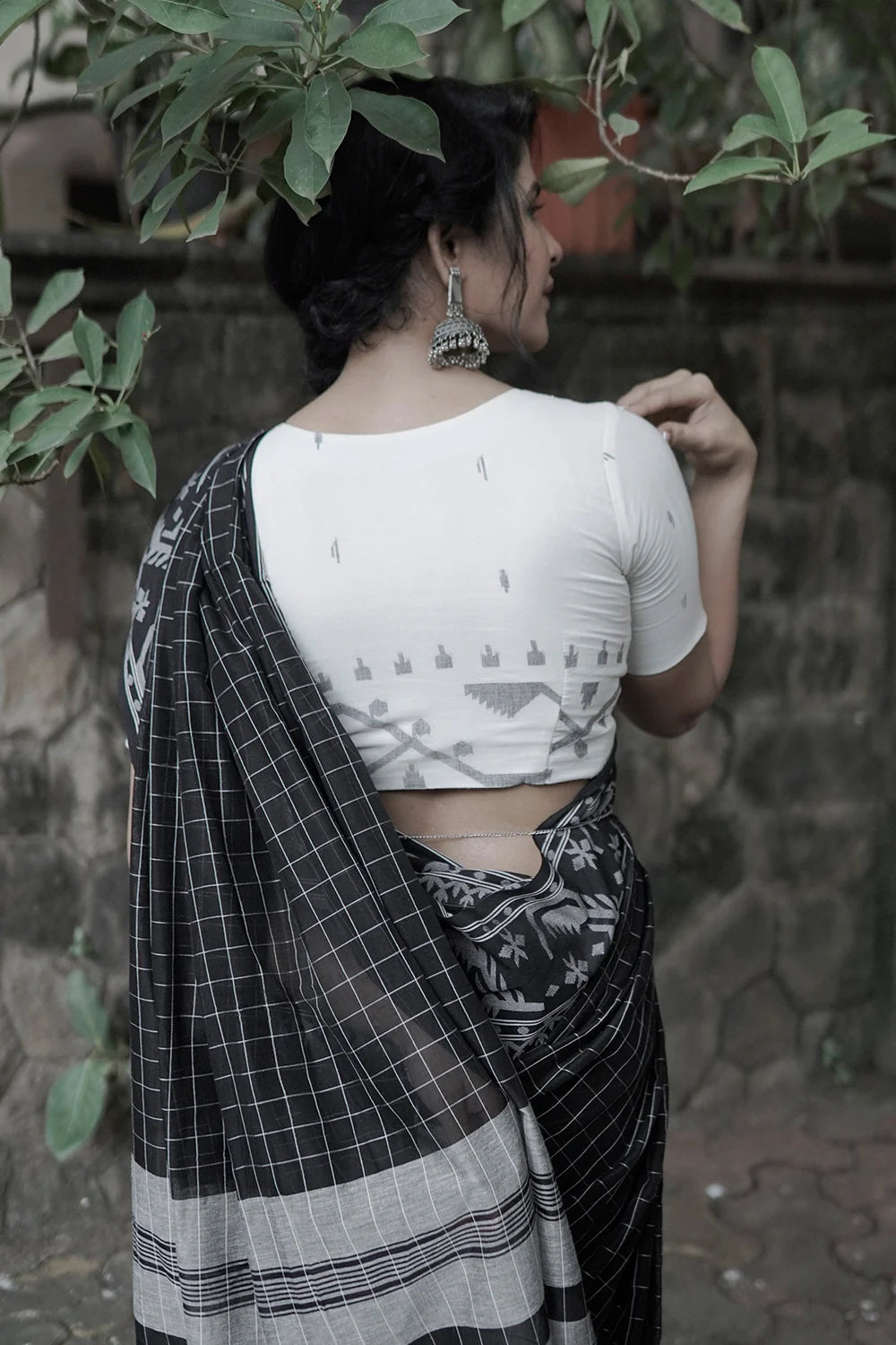 Handloom Black Pure Cotton Check Jamdani Saree