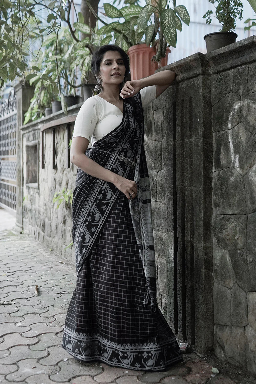 Handloom Black Pure Cotton Check Jamdani Saree