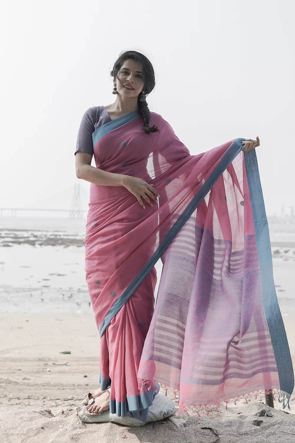 Handloom Rose Pink Pure Cotton Saree With Blue Border