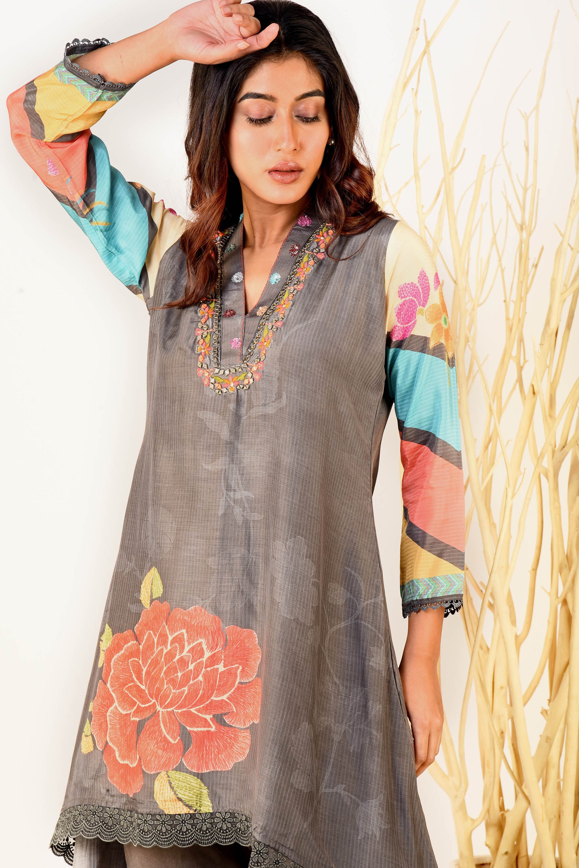 Dark Grey Muslin Silk Printed Kurta With Straight Pants