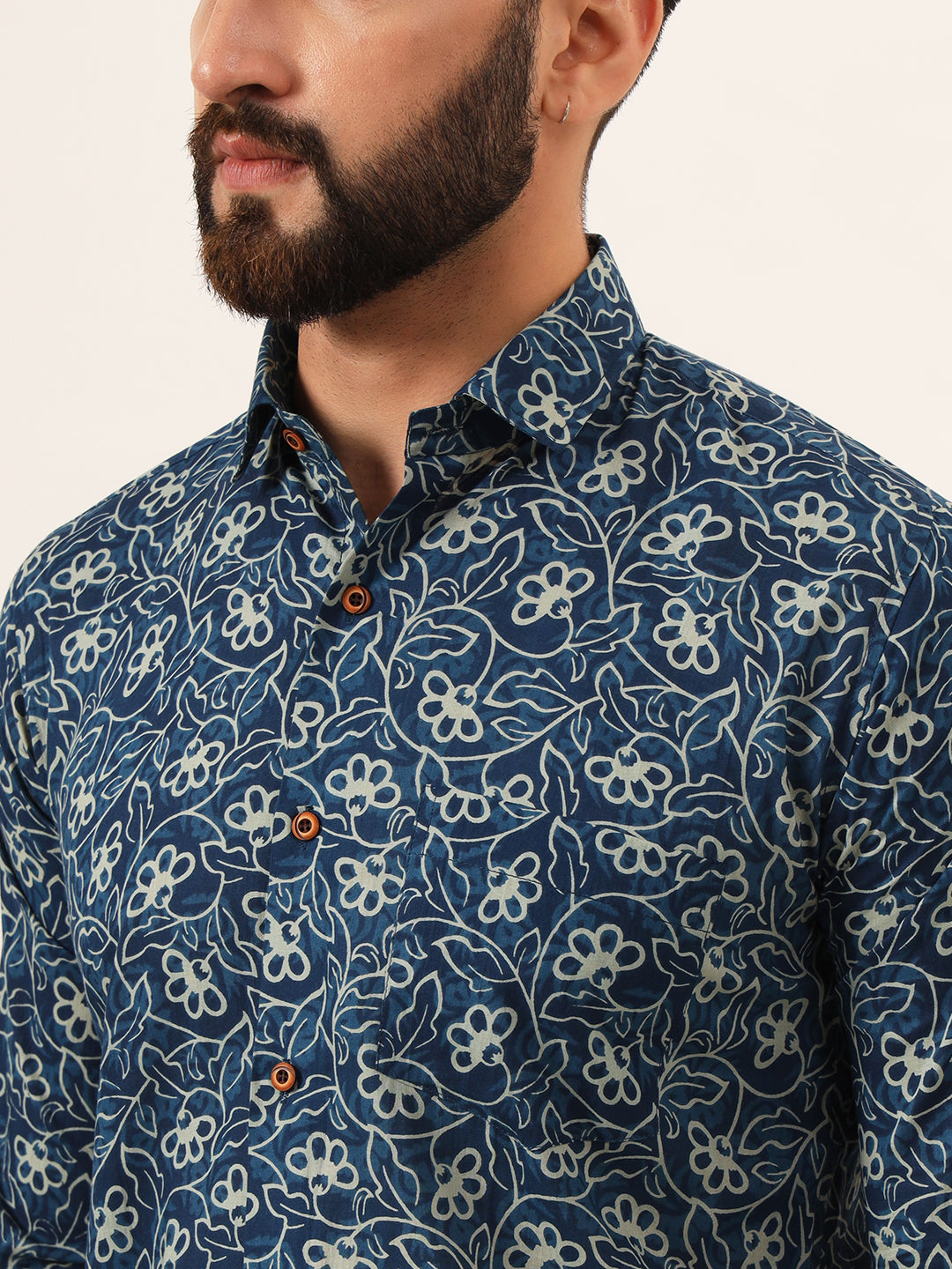 MILLENNIAL MEN Blue Floral Print Pure Cotton Regular Fit Casual Full Sleeve