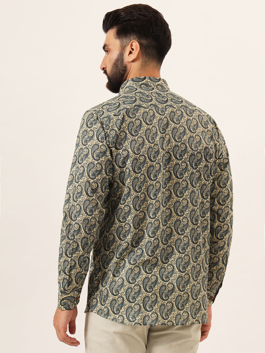 MILLENNIAL MEN Blue Paisley Print Pure Cotton Regular Fit Casual Half Sleeve