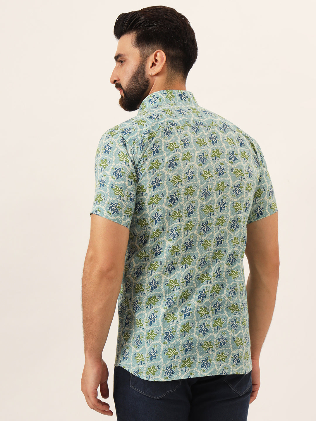 MILLENNIAL MEN Green Floral Print Pure Cotton Regular Fit Casual Half Sleeve