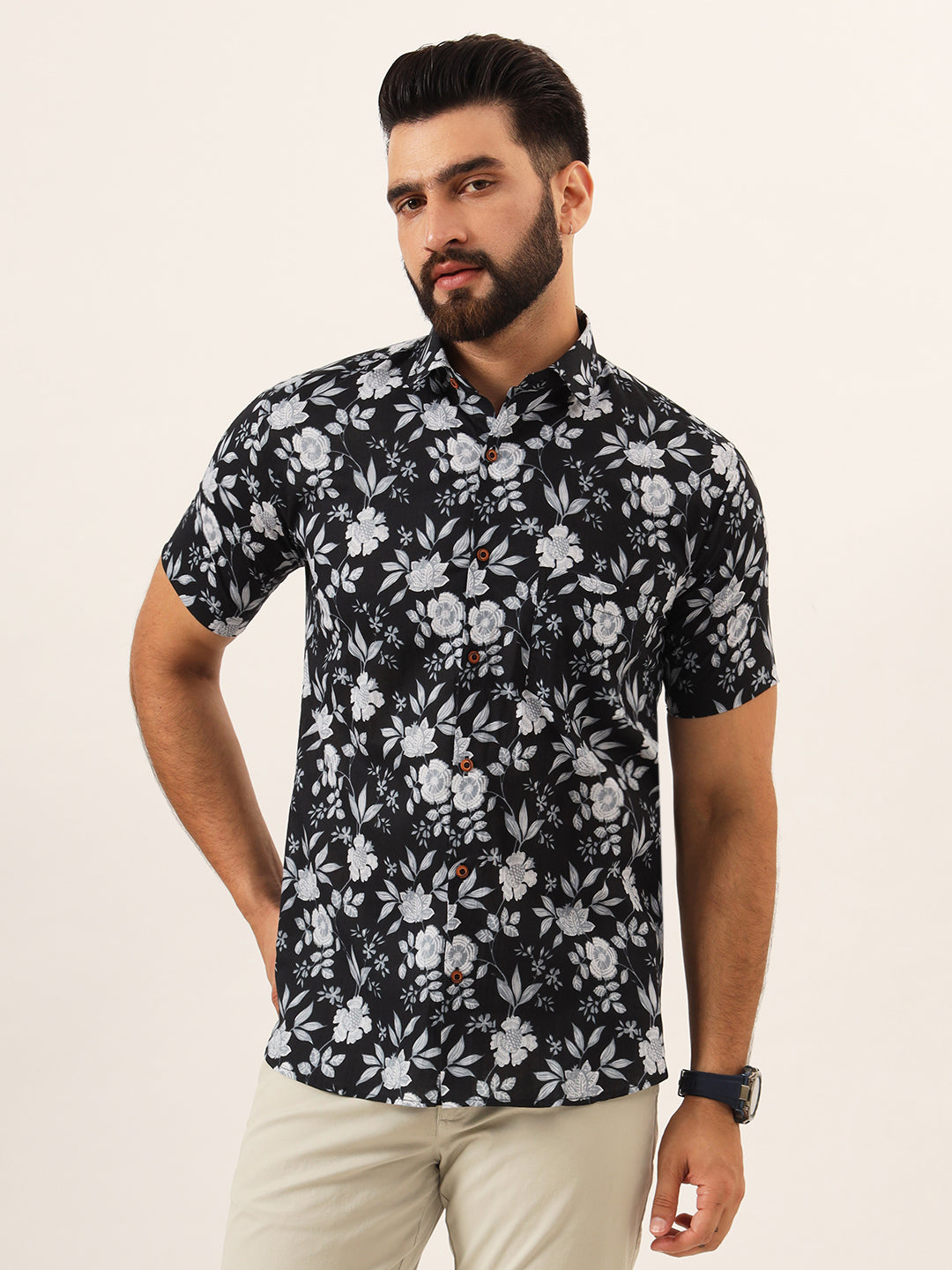 MILLENNIAL MEN Black Floral Print Pure Cotton Regular Fit Casual Shirt