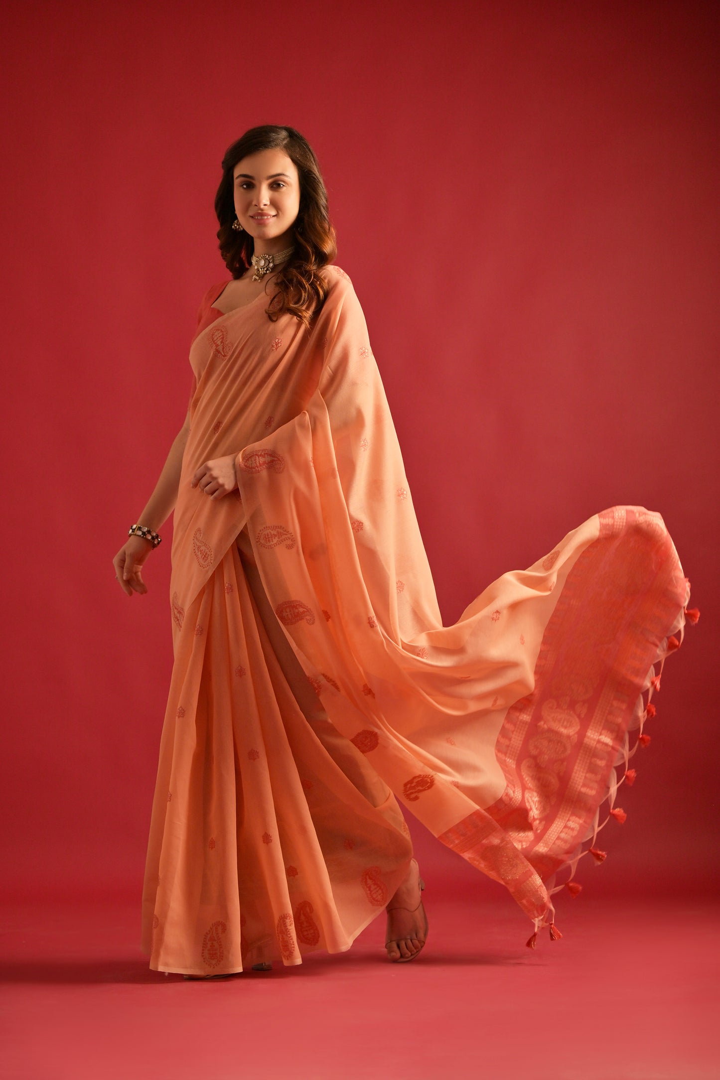 Peach Mul mul Cotton Keri Woven Artisan saree