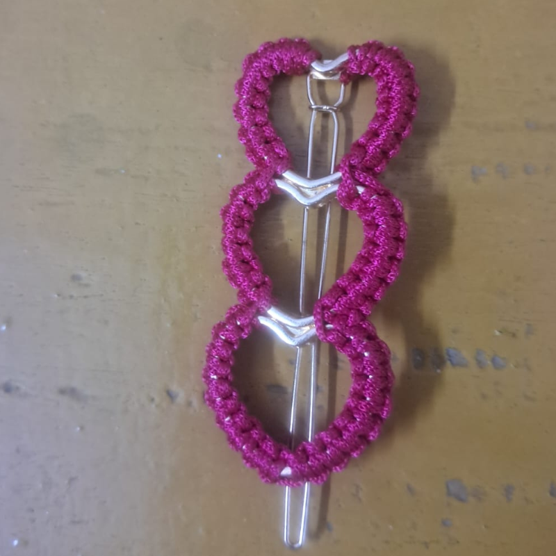 Colorful Macrame Hairclips - Pink