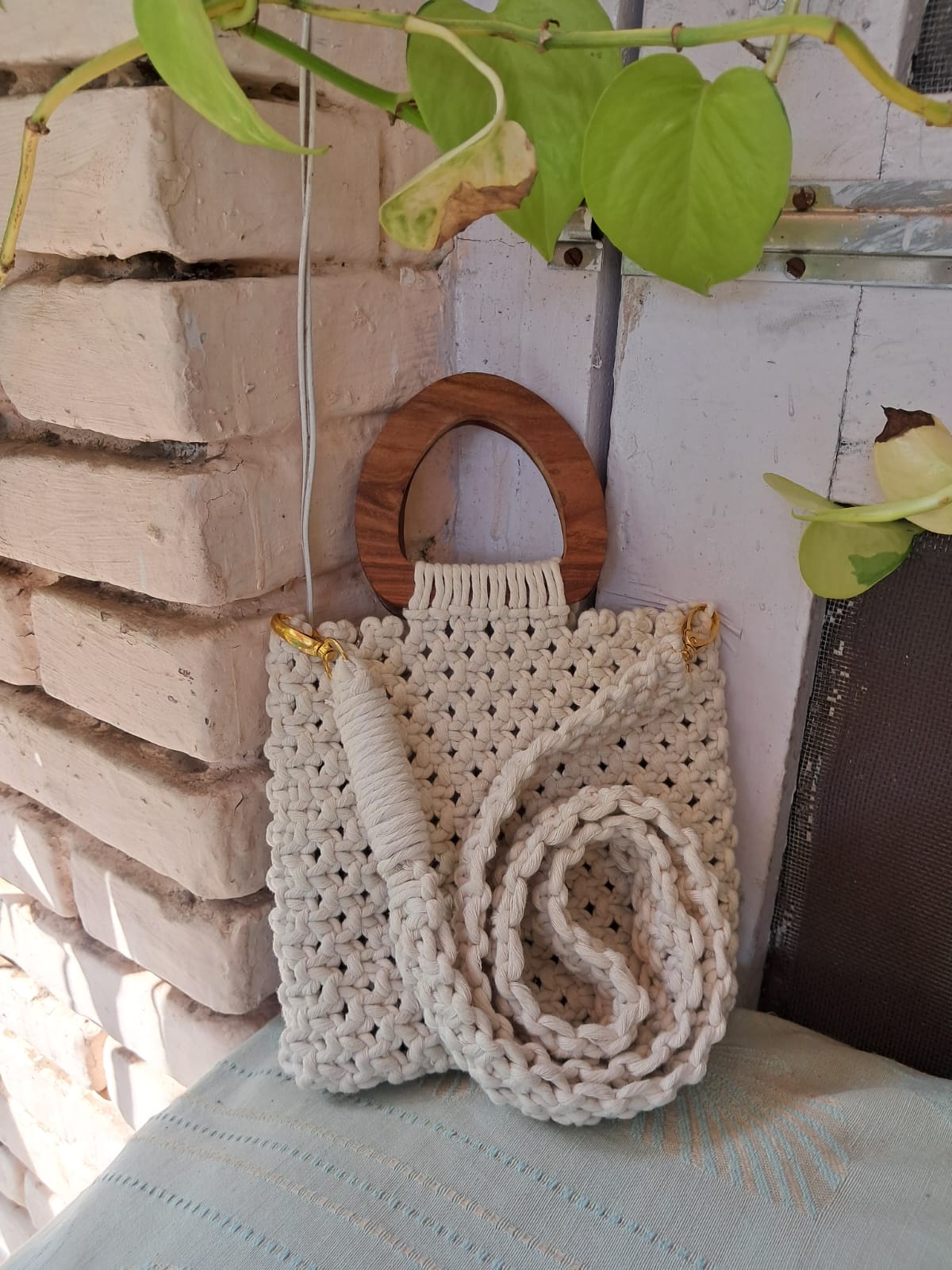 Macrame Bag with Wooden Handle