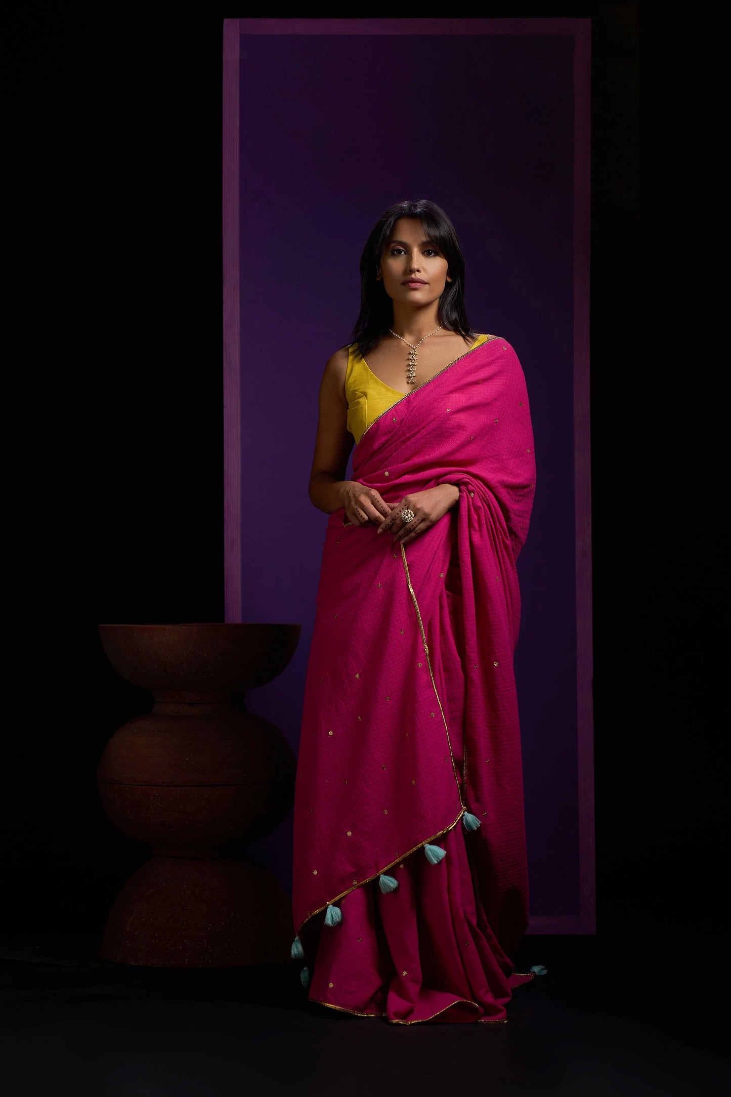 Rani Pink Tohfa Mulmul saree