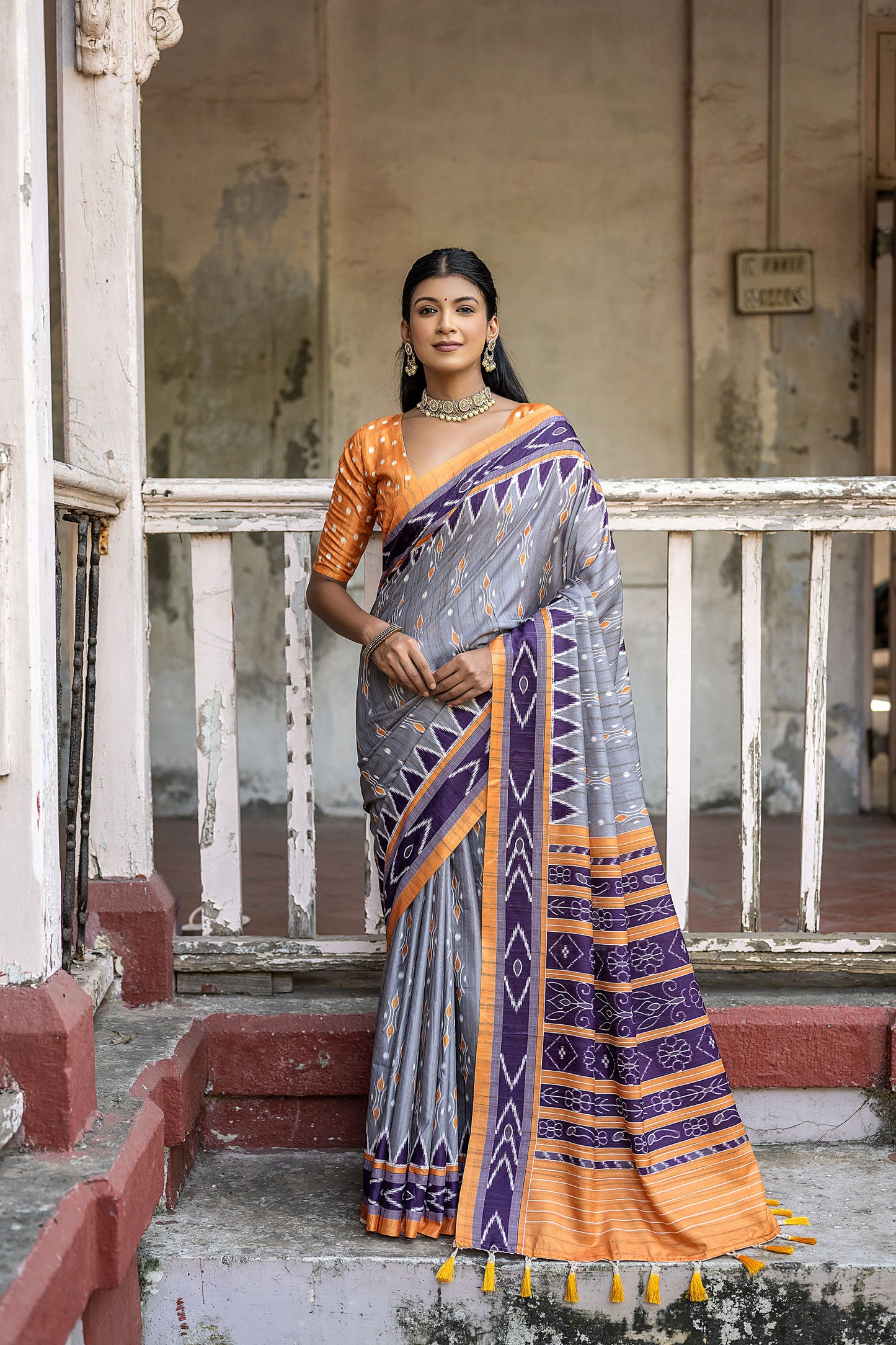 Grey Niyti Cotton Silk Zari woven Saree