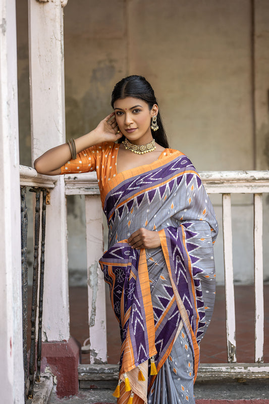 Grey Niyti Cotton Silk Zari woven Saree