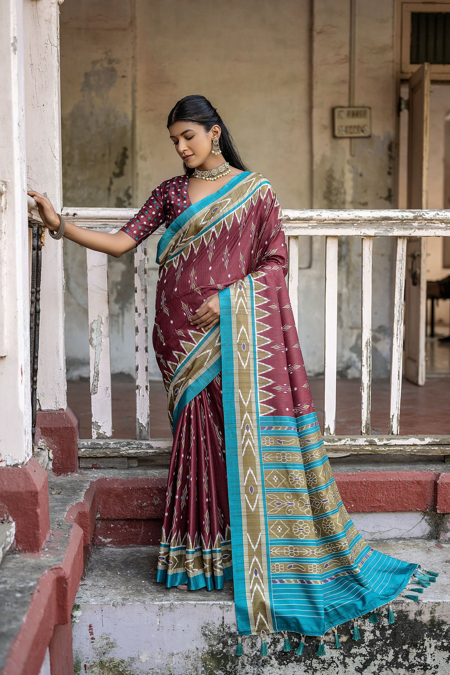 Maroon Niyti Cotton Silk Zari woven Saree