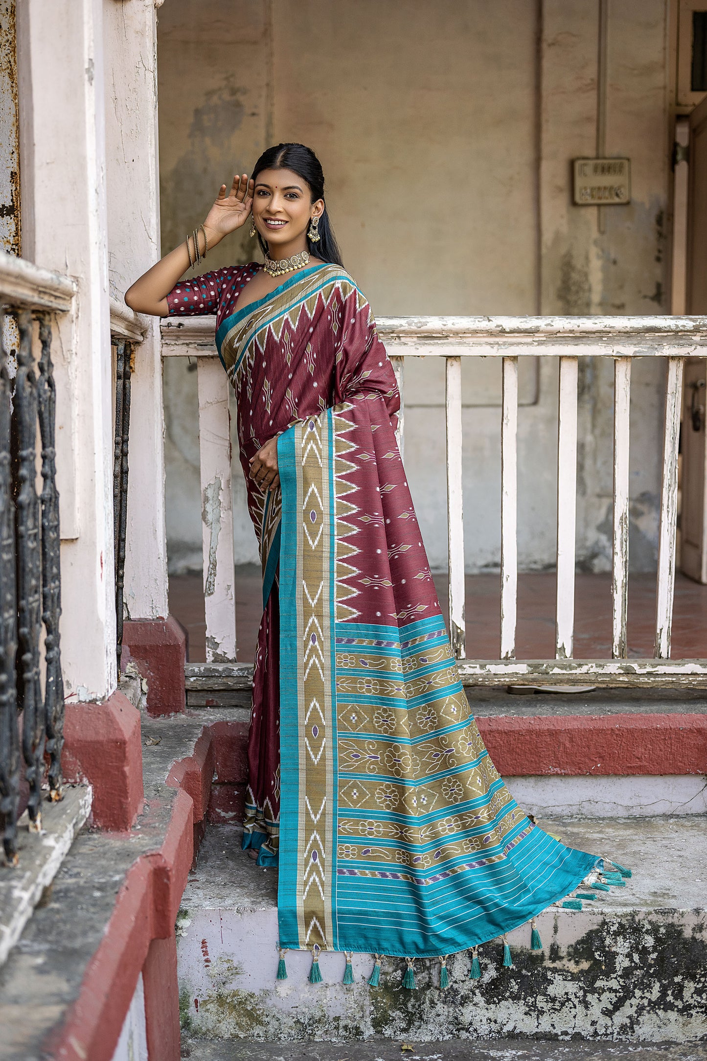 Maroon Niyti Cotton Silk Zari woven Saree