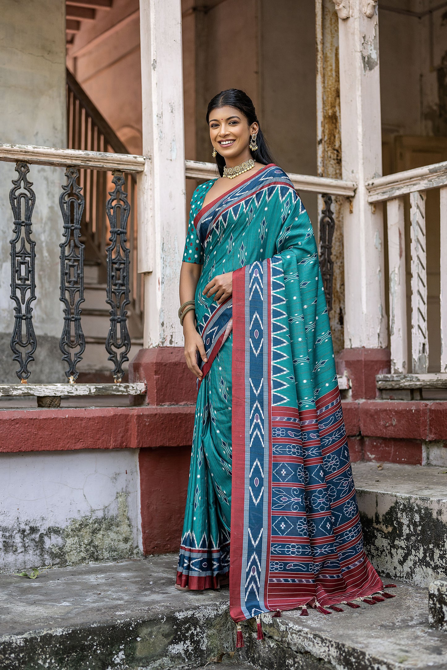 Rama Niyti Cotton Silk Zari woven Saree