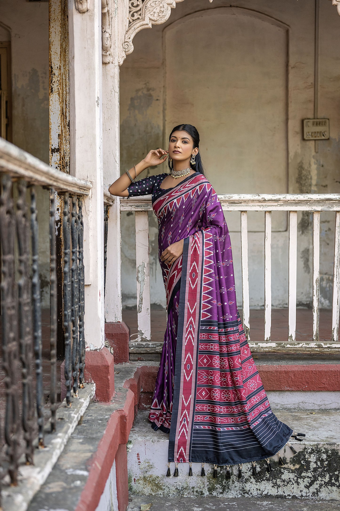 Wine Niyti Cotton Silk Zari woven Saree