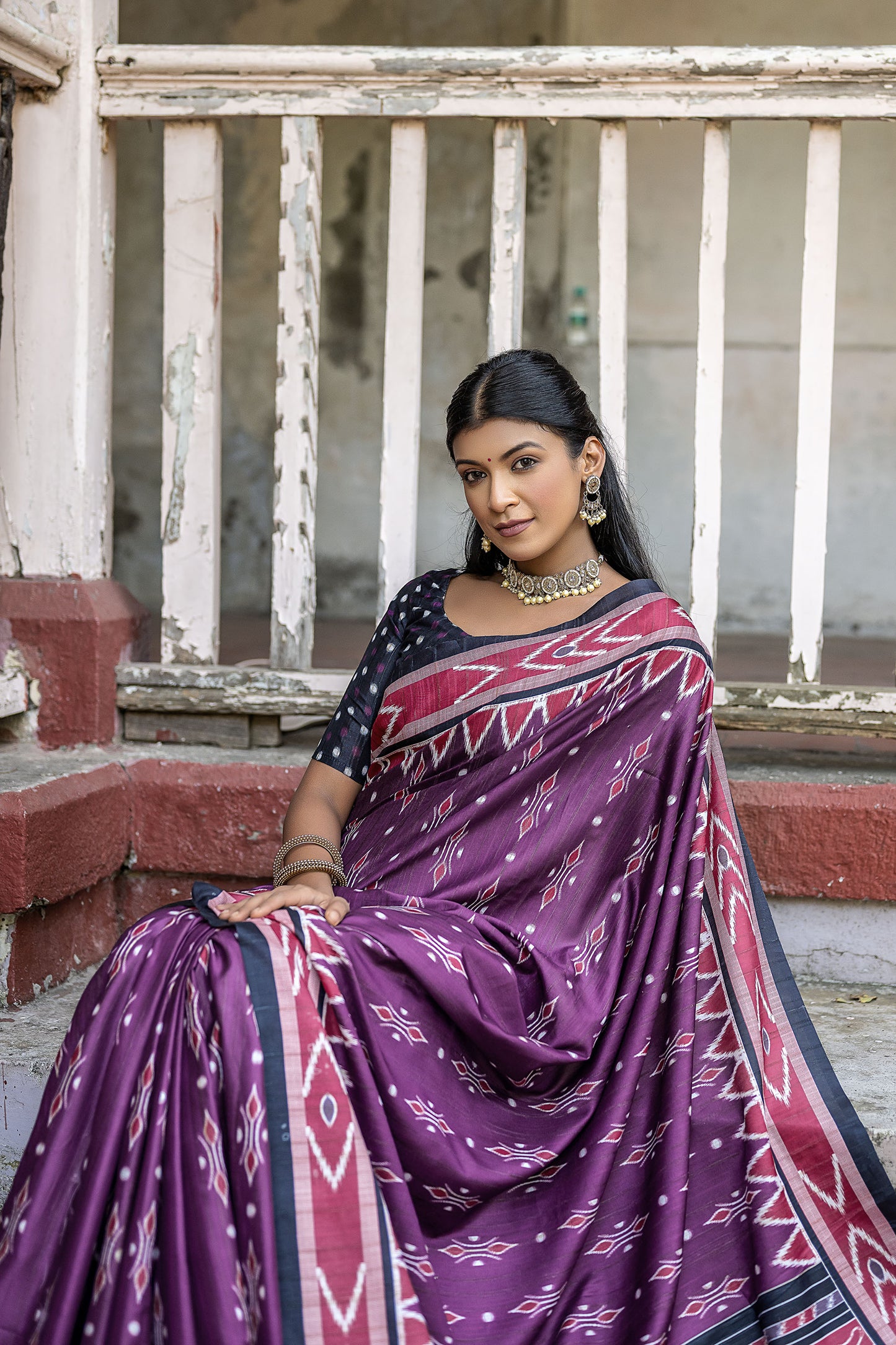 Wine Niyti Cotton Silk Zari woven Saree