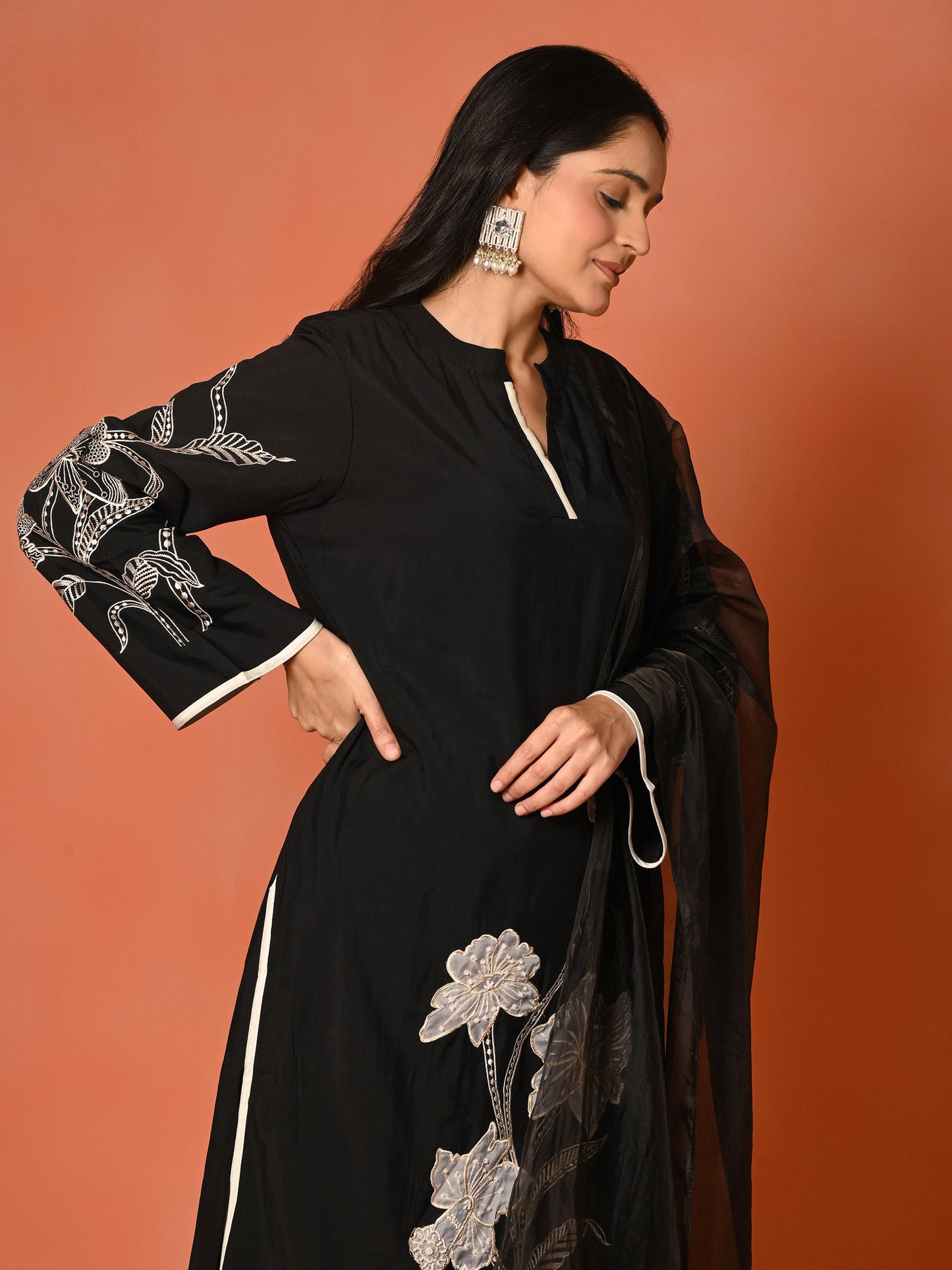 Black Opulence Roman Silk Kurta Set