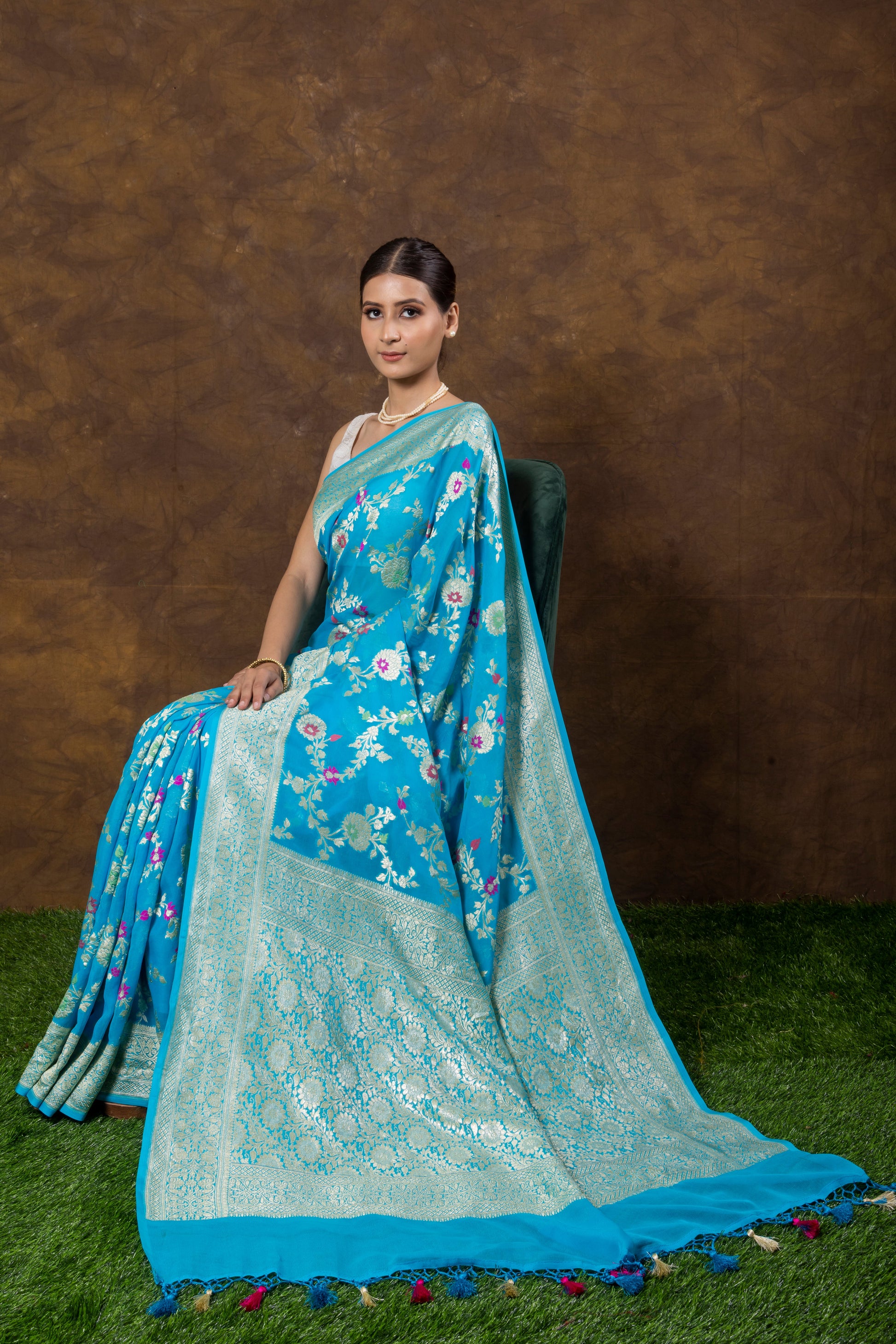 Turquoise Blue Georgette Khaddi Pure Silk Saree - Panaya