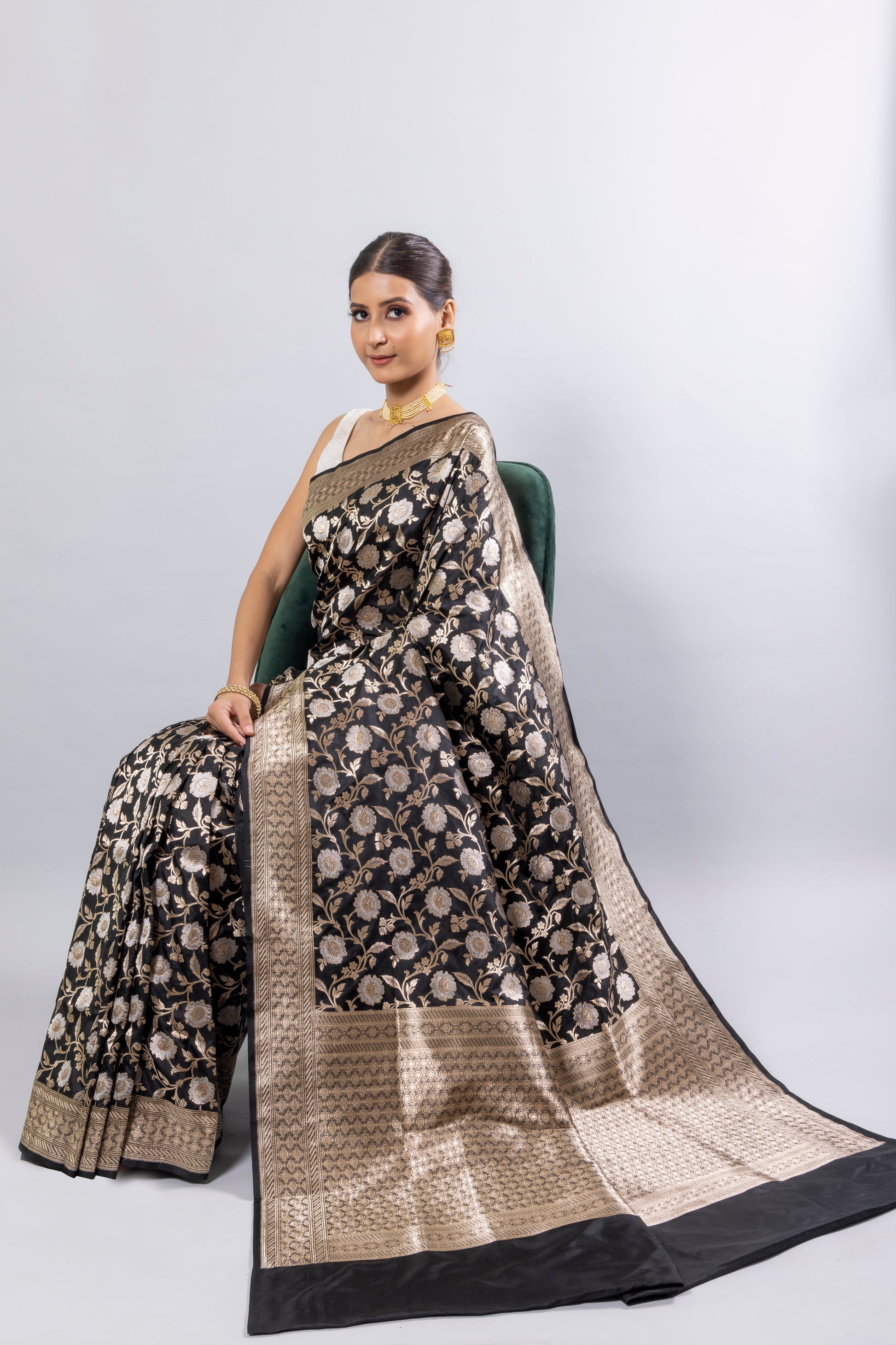 Black Handwoven Cutwork Katan Silk Saree - Panaya