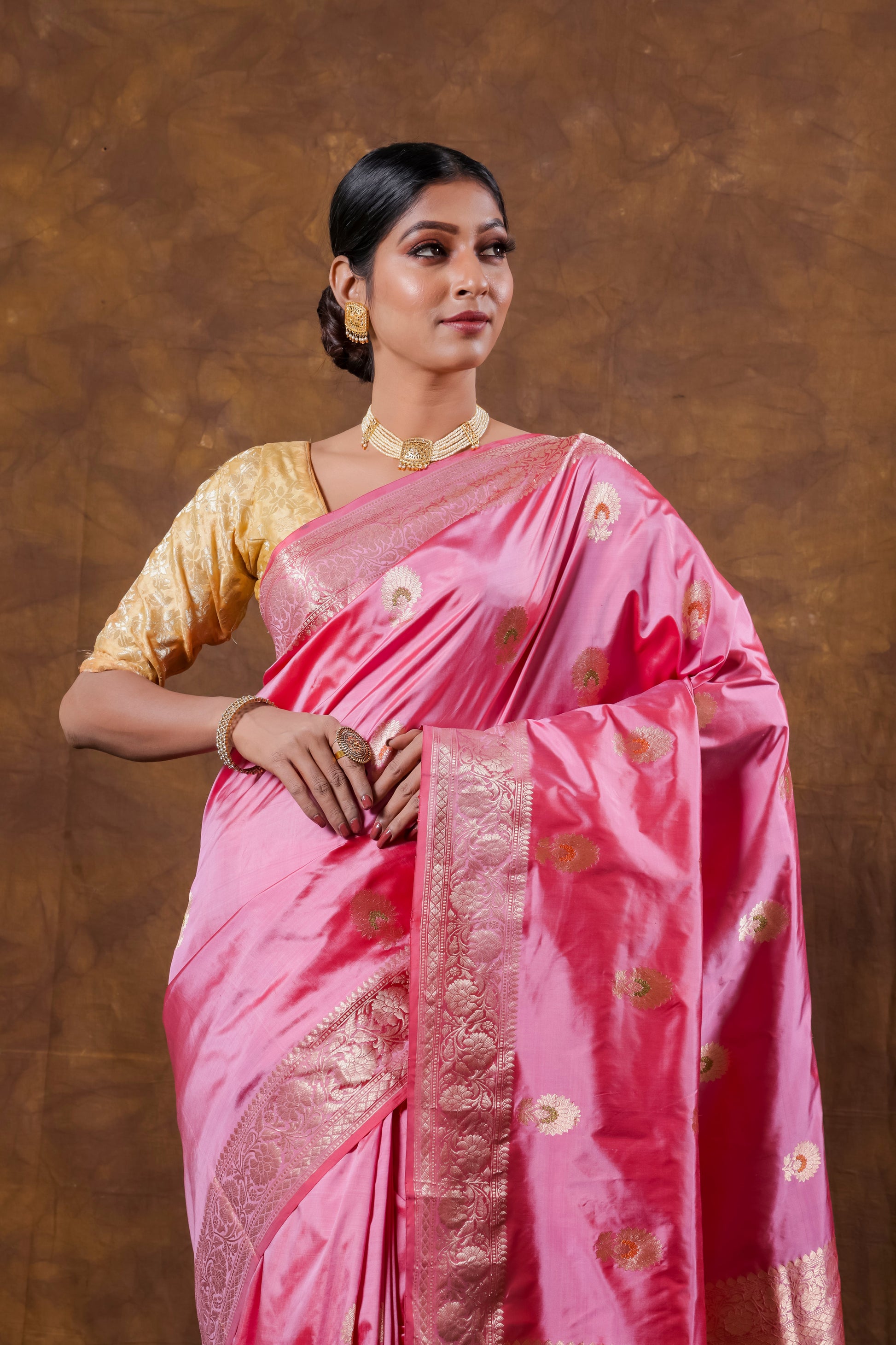 Pink Handwoven Kadwa Katan Silk Saree - Panaya